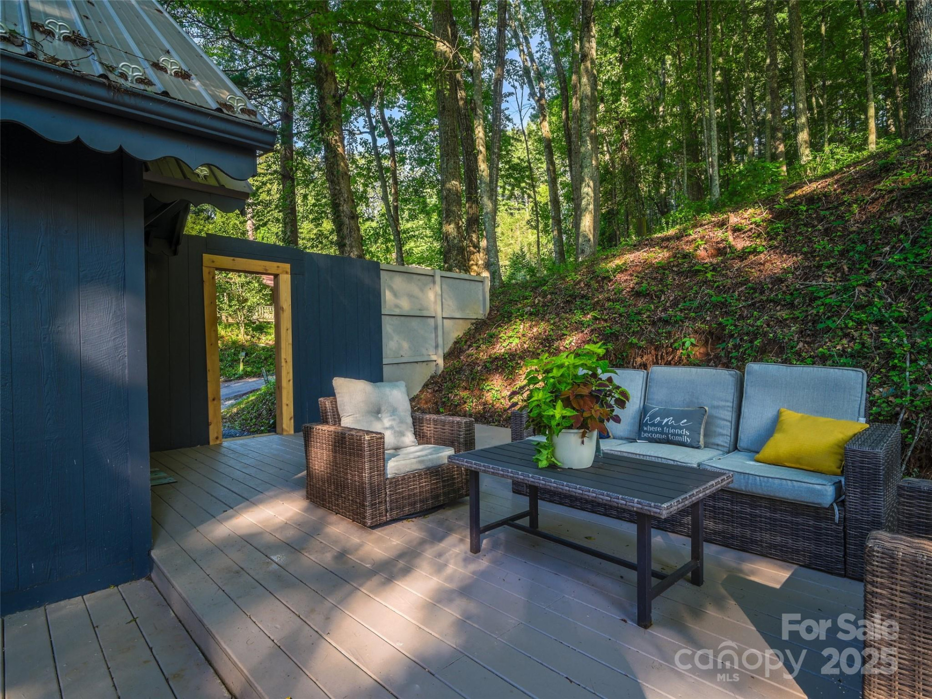 410 Mother In Law Lane - Photo 17