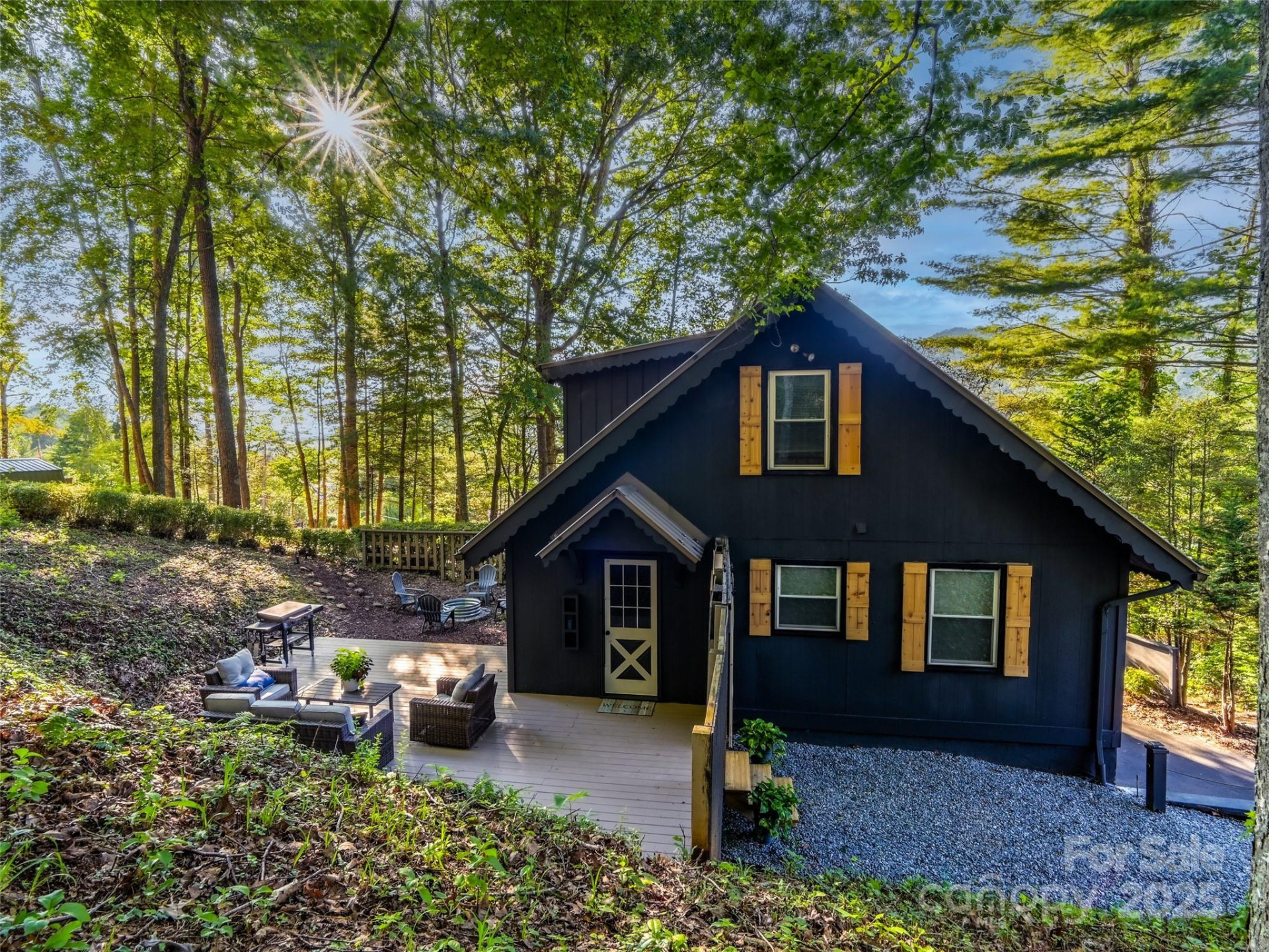 410 Mother In Law Lane - Photo 3