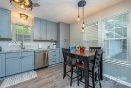 1303 Hyde Park Drive - Photo 4