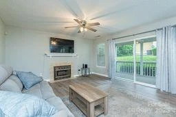 1303 Hyde Park Drive - Photo 7