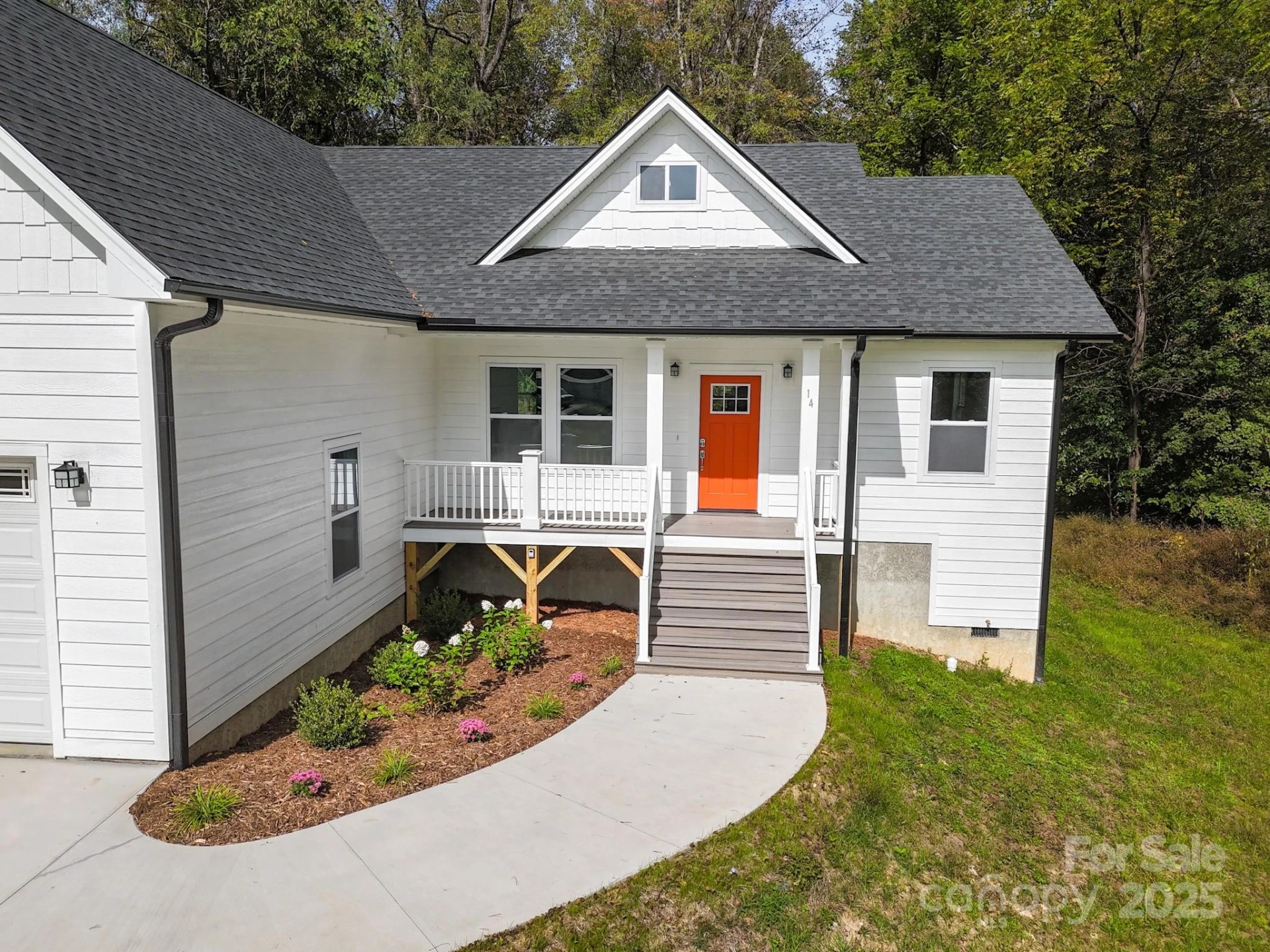 14 Holcombe Road - Photo 2