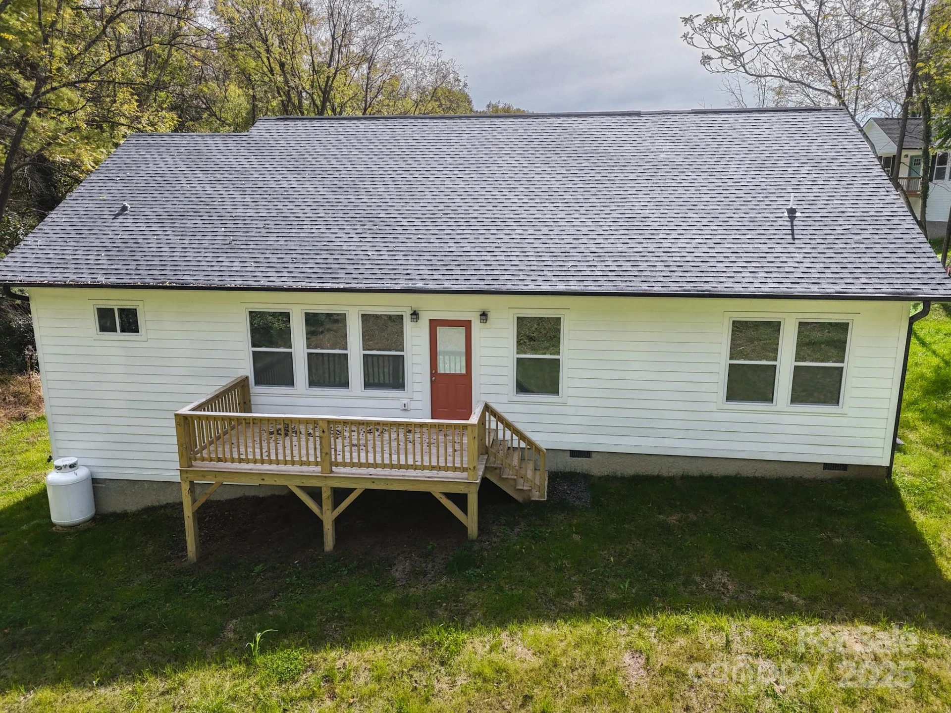 14 Holcombe Road - Photo 8