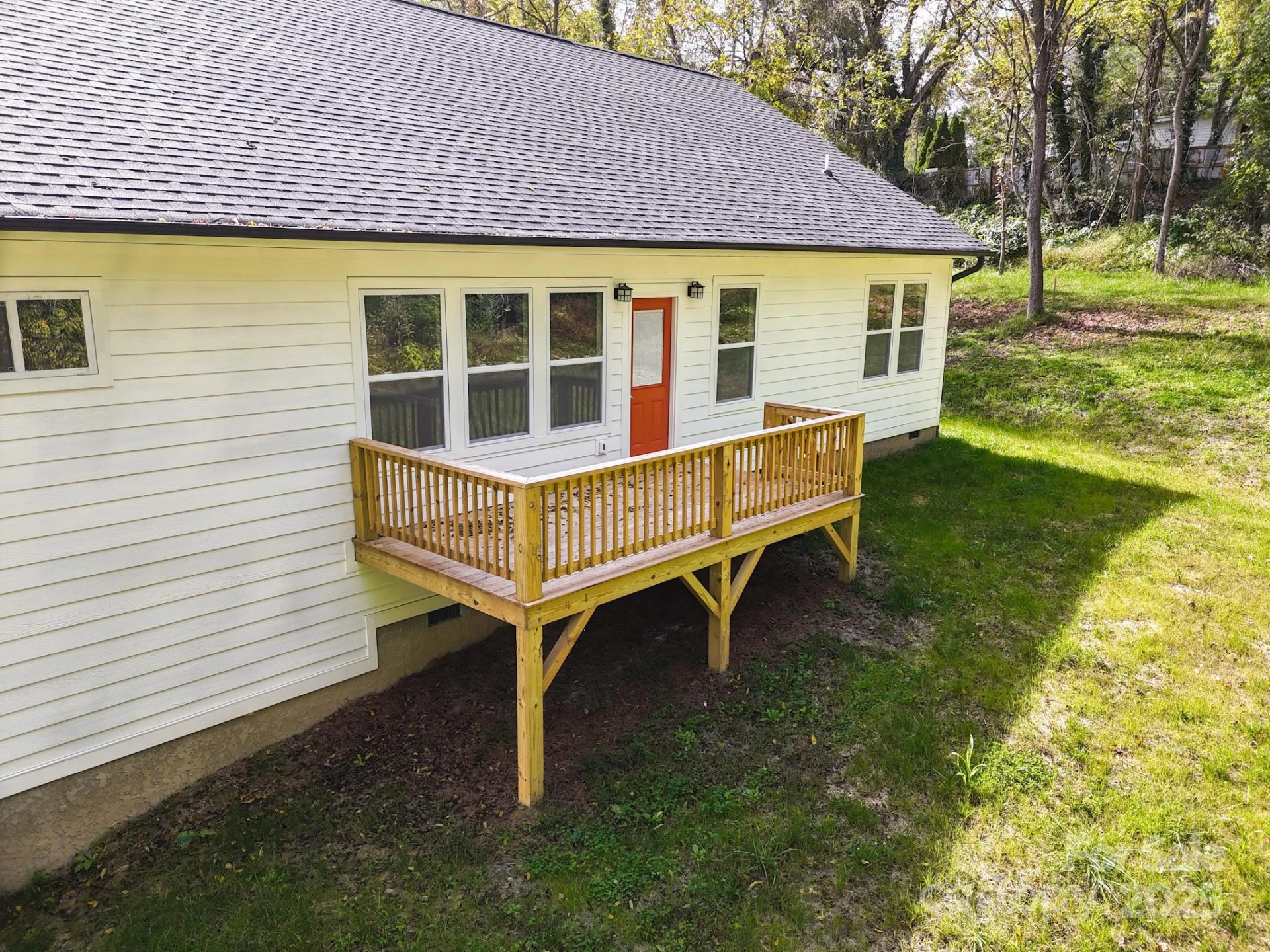 14 Holcombe Road - Photo 9