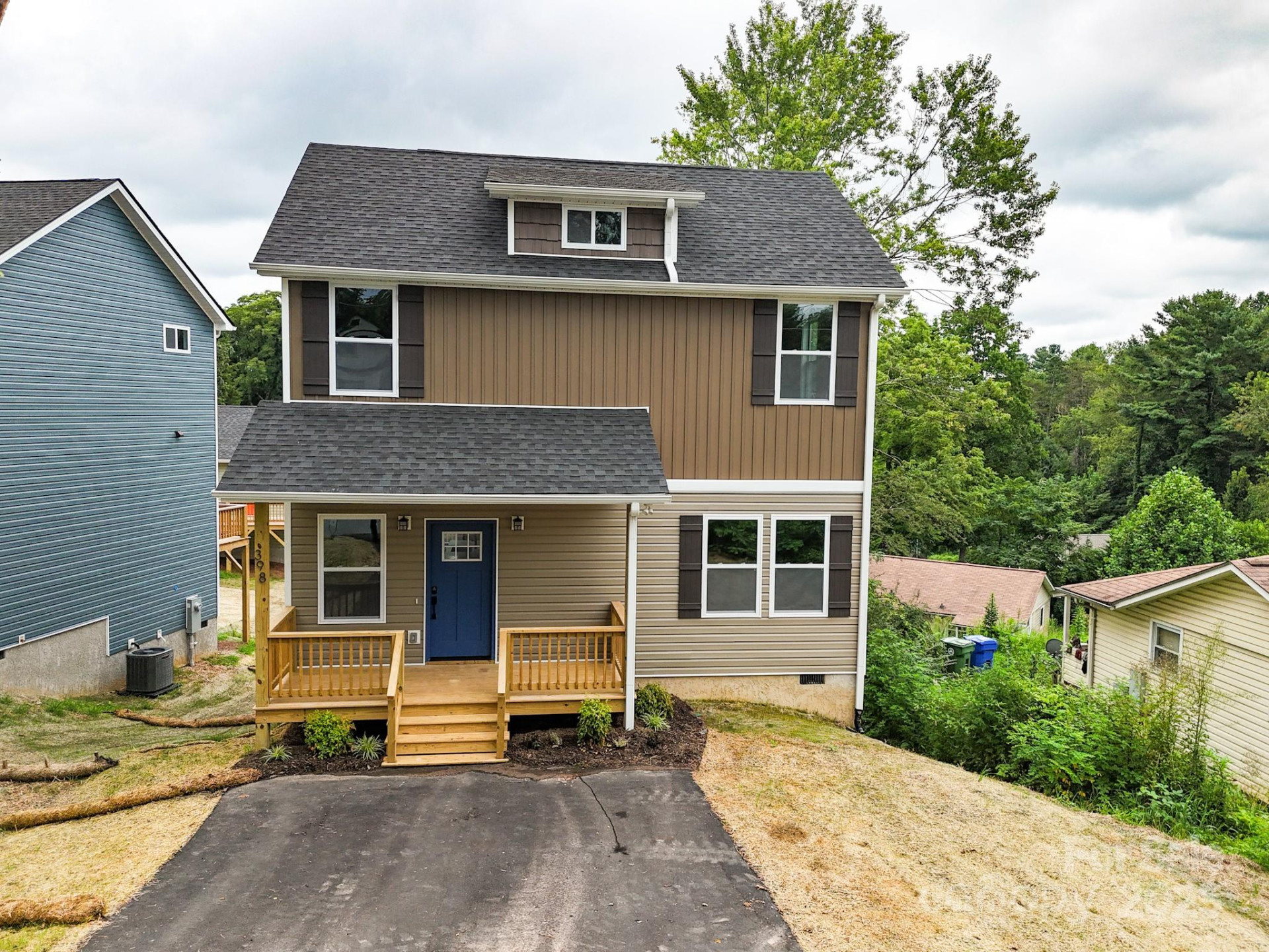 398 Deaverview Road