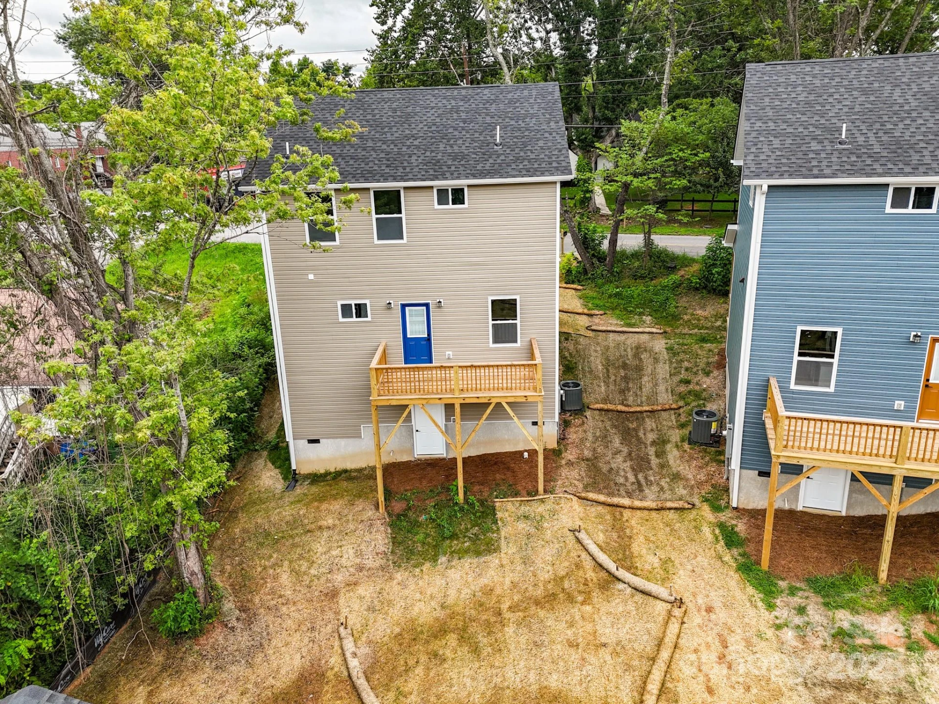 398 Deaverview Road - Photo 5