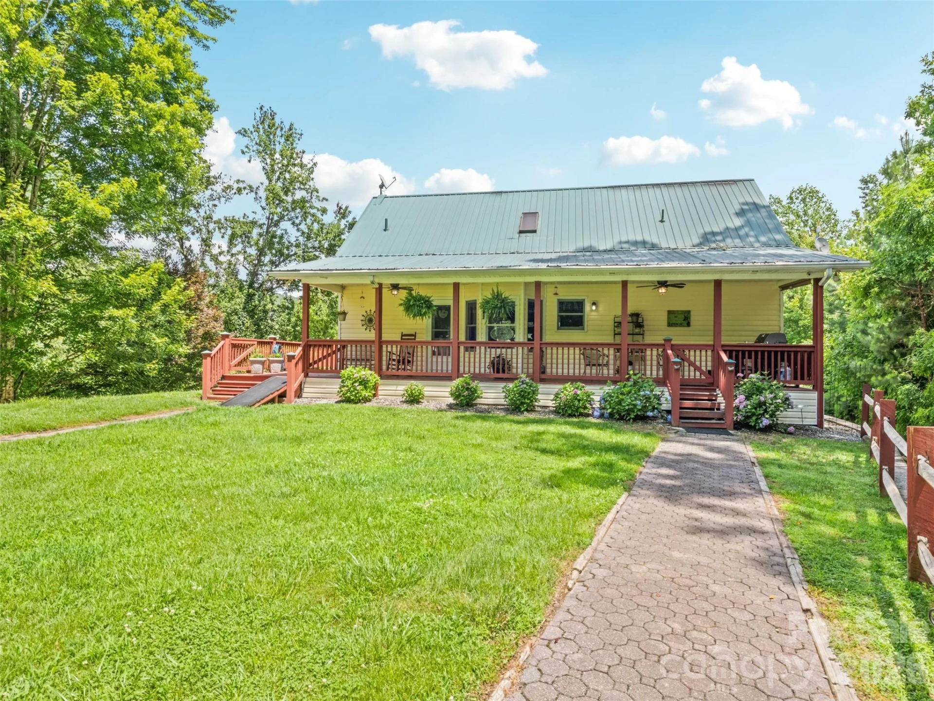 165 Lollis Lane - Photo 2