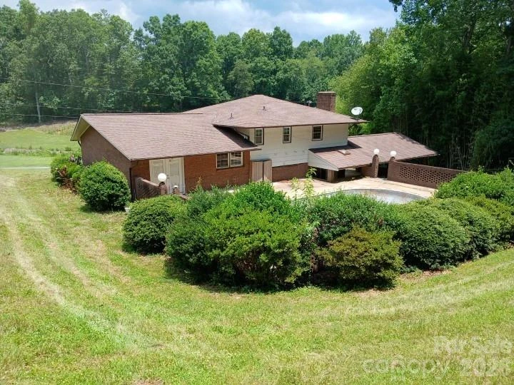 8417 Rolling Hills Avenue - Photo 3