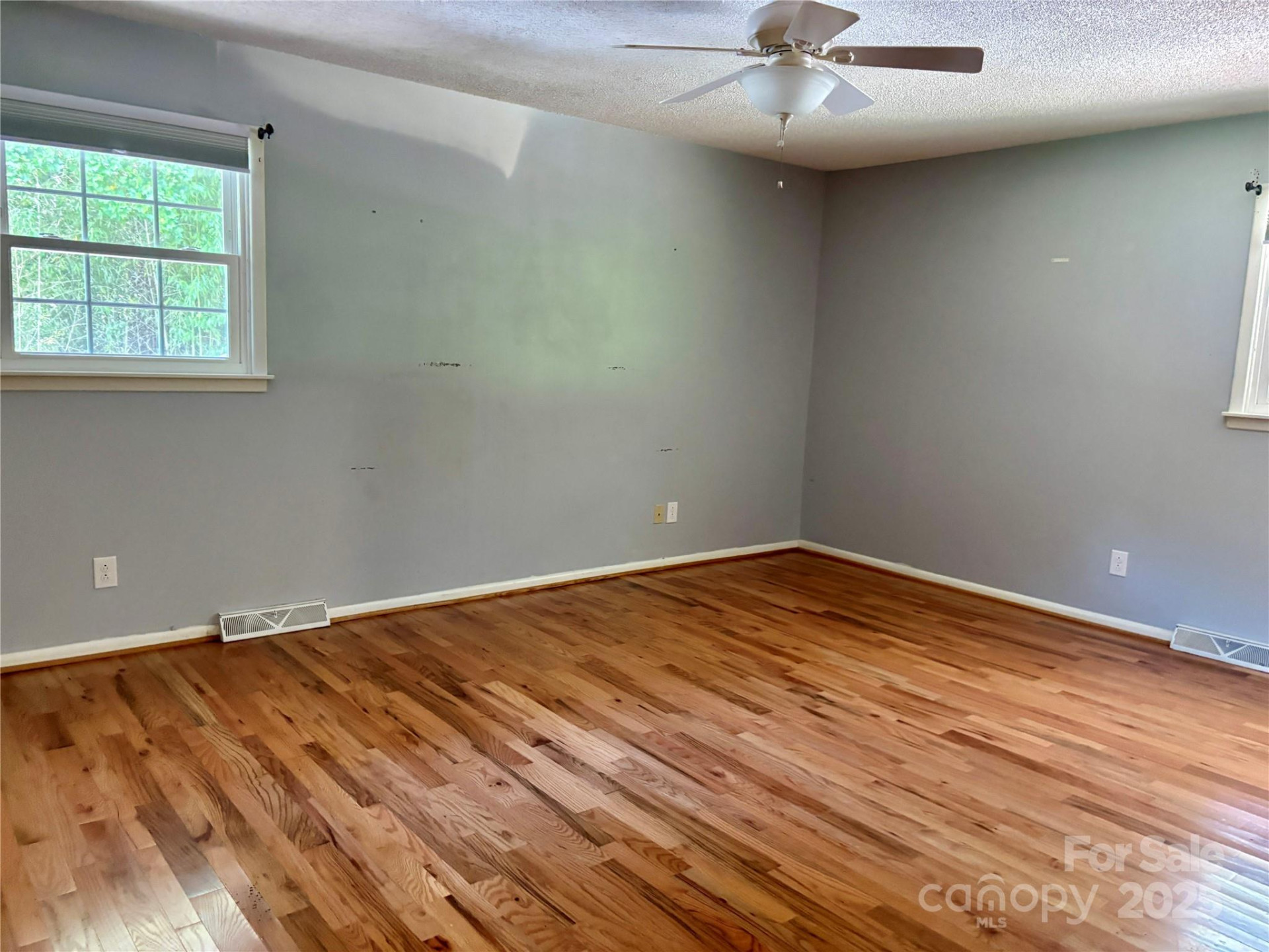 8417 Rolling Hills Avenue - Photo 11