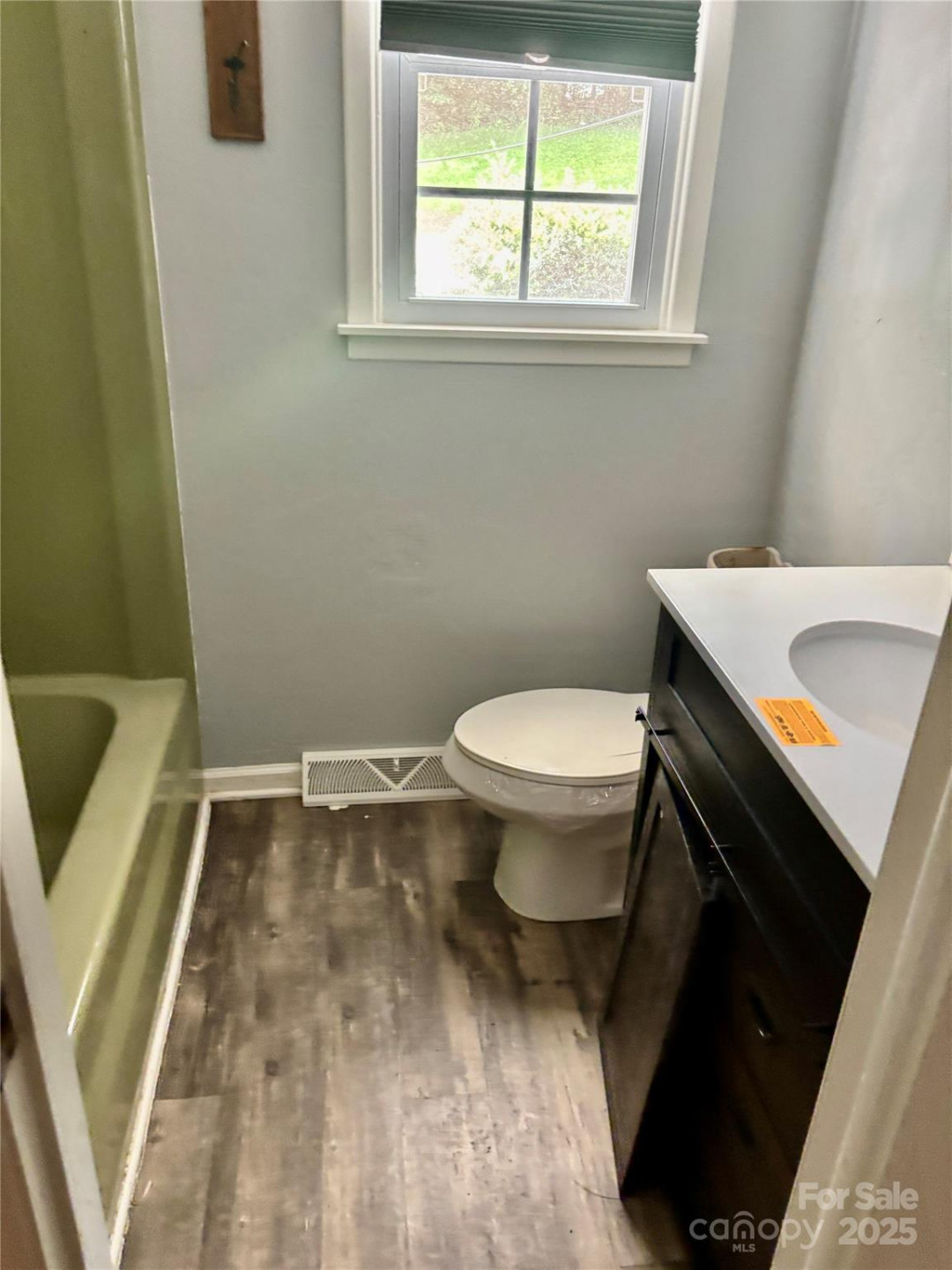 8417 Rolling Hills Avenue - Photo 12