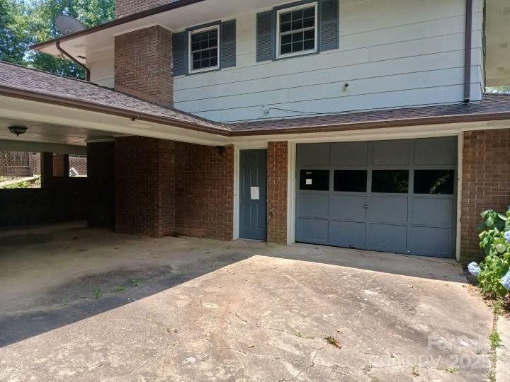 8417 Rolling Hills Avenue - Photo 4