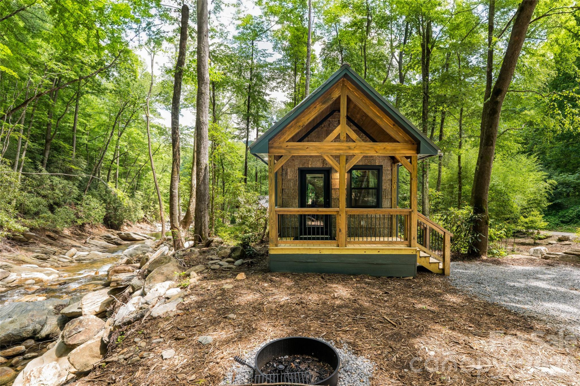 1037 Newberry Creek Road - Photo 36