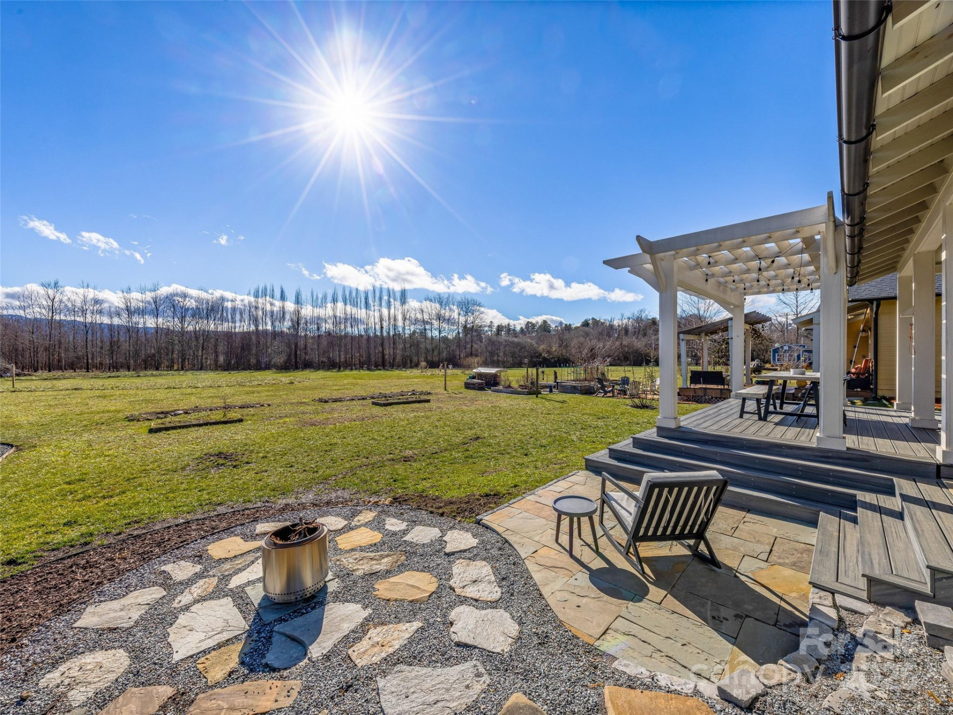 68 Bungalow Way - Photo 2