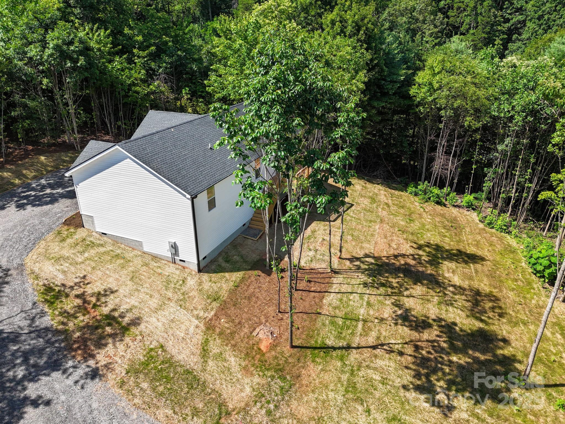 72 Carolyn Drive - Photo 3