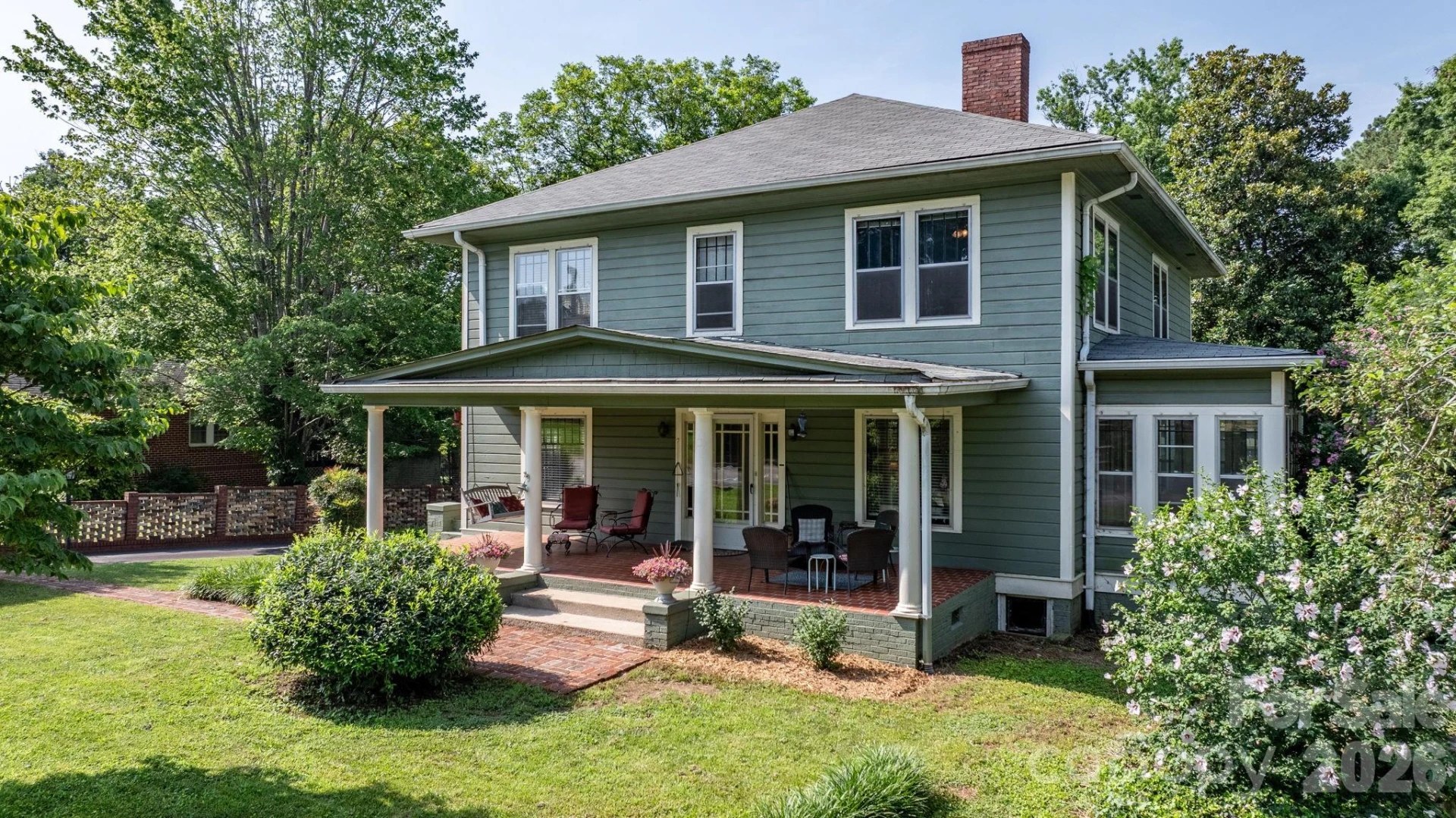 313 Main Street - Photo 2