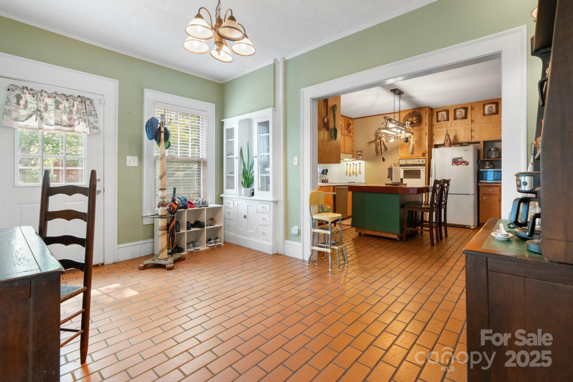 313 Main Street - Photo 10