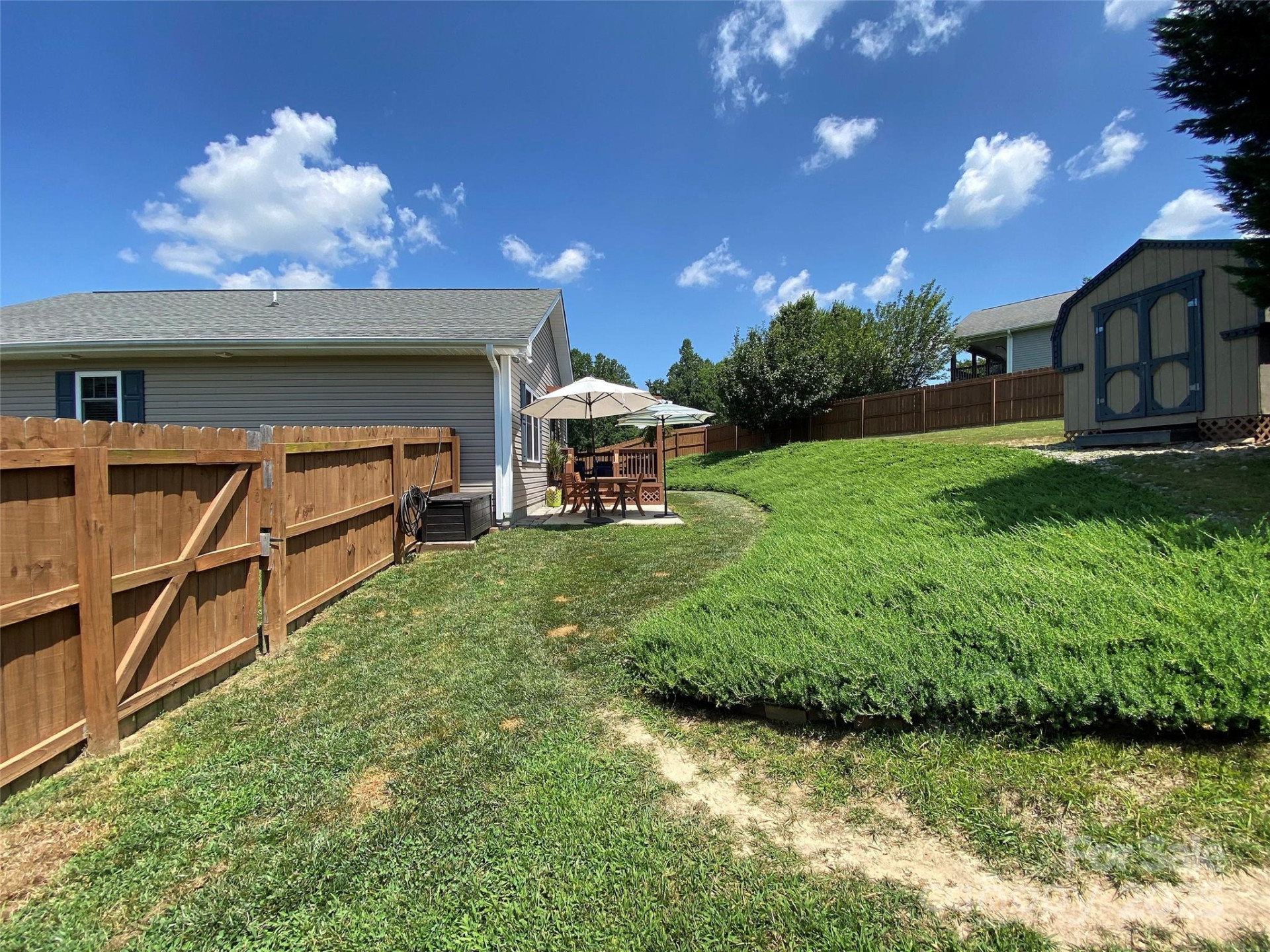 94 May Apple Drive - Photo 40