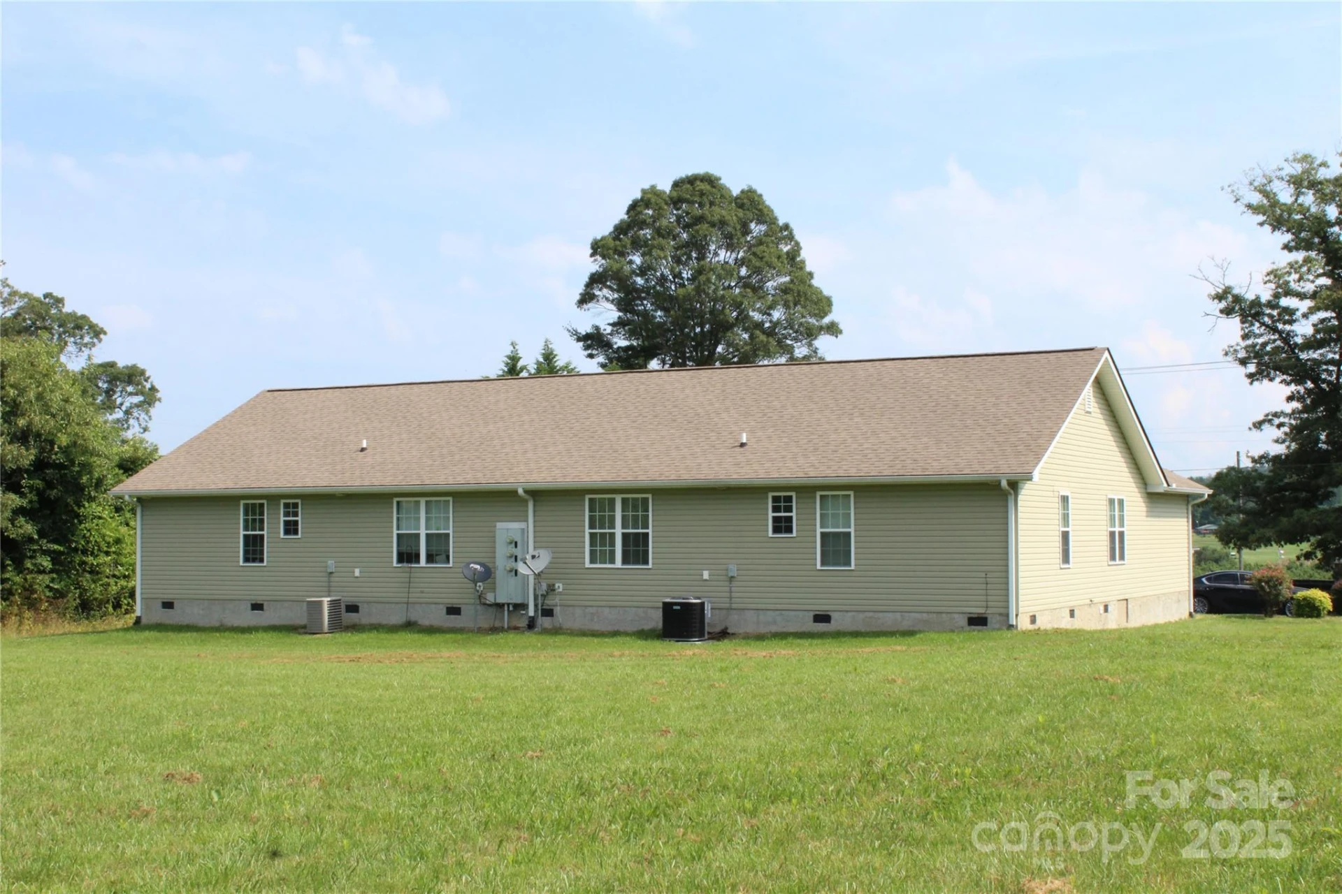544 Tracy Grove Road - Photo 2