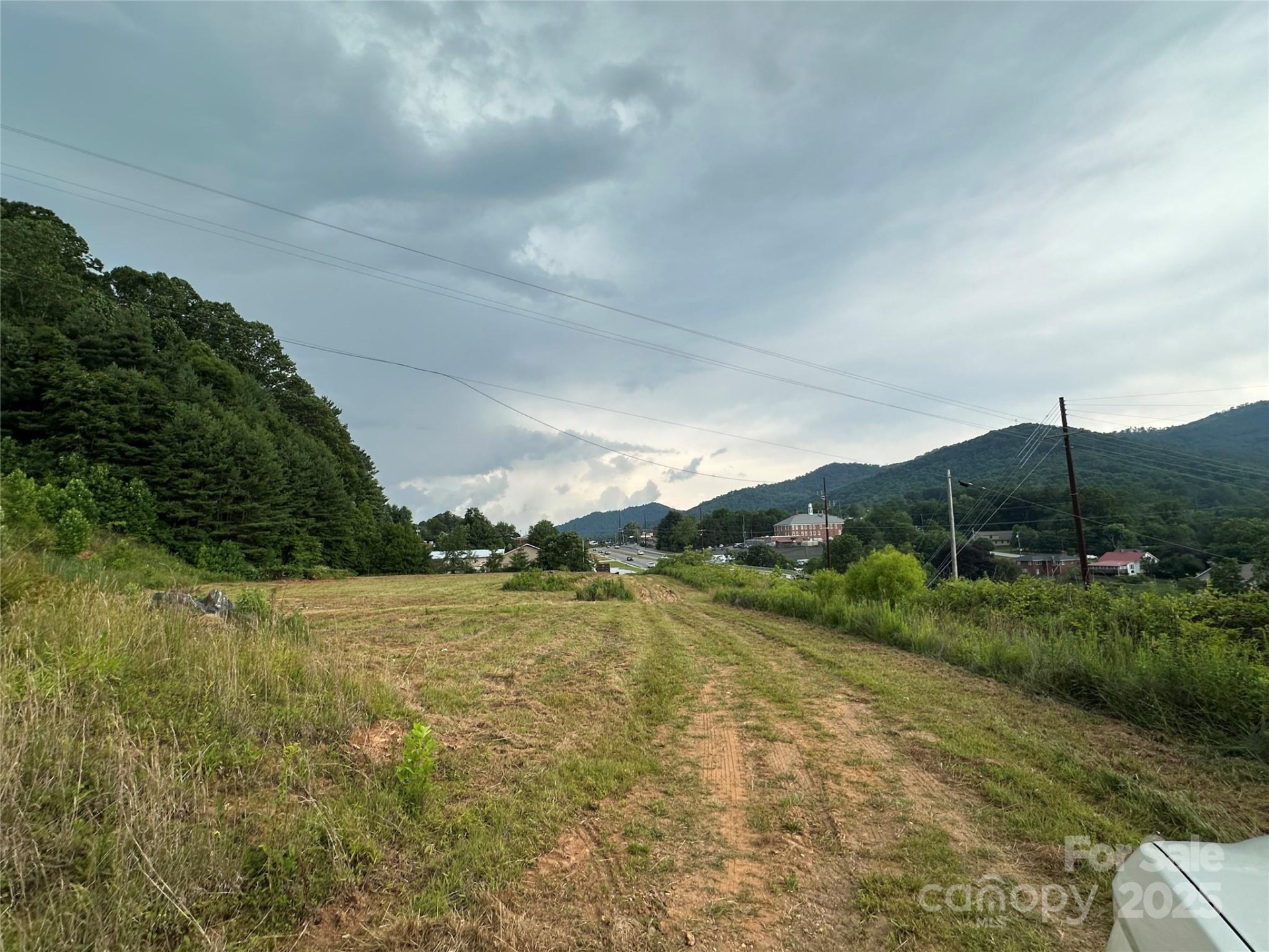 32 Hwy 19E Highway - Photo 8