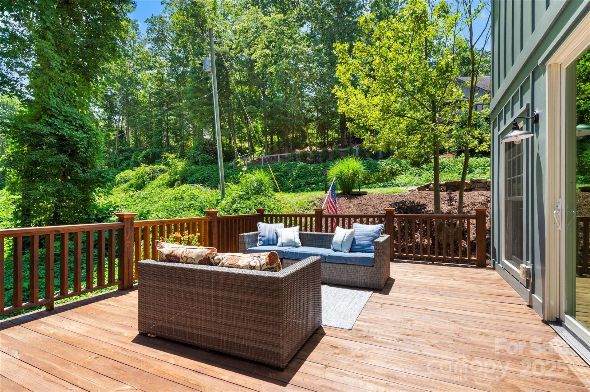 195 Jordan Street - Photo 3