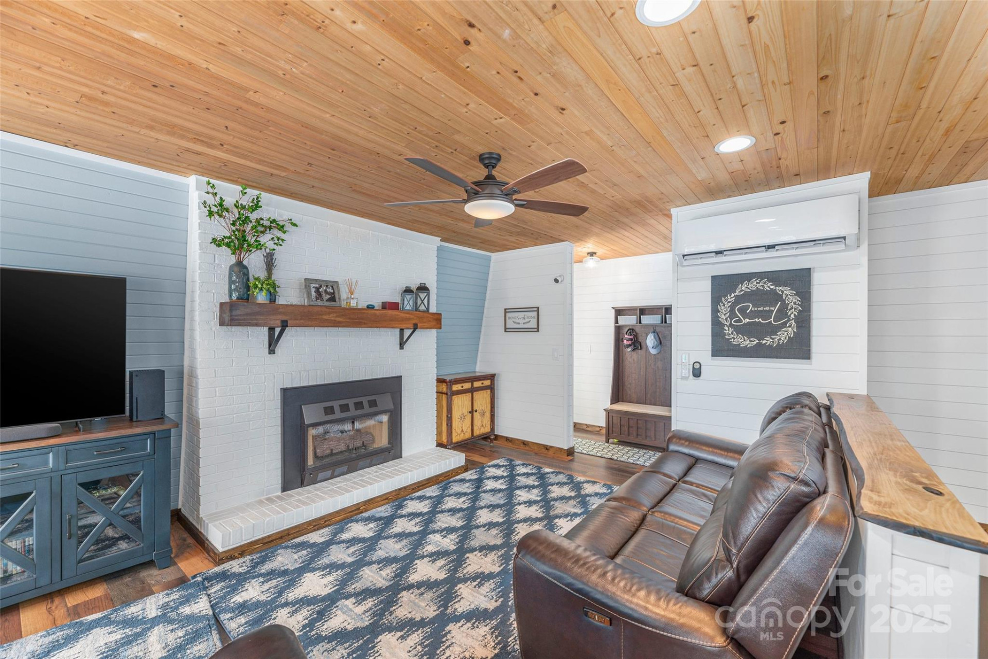 477 Locust Drive - Photo 12