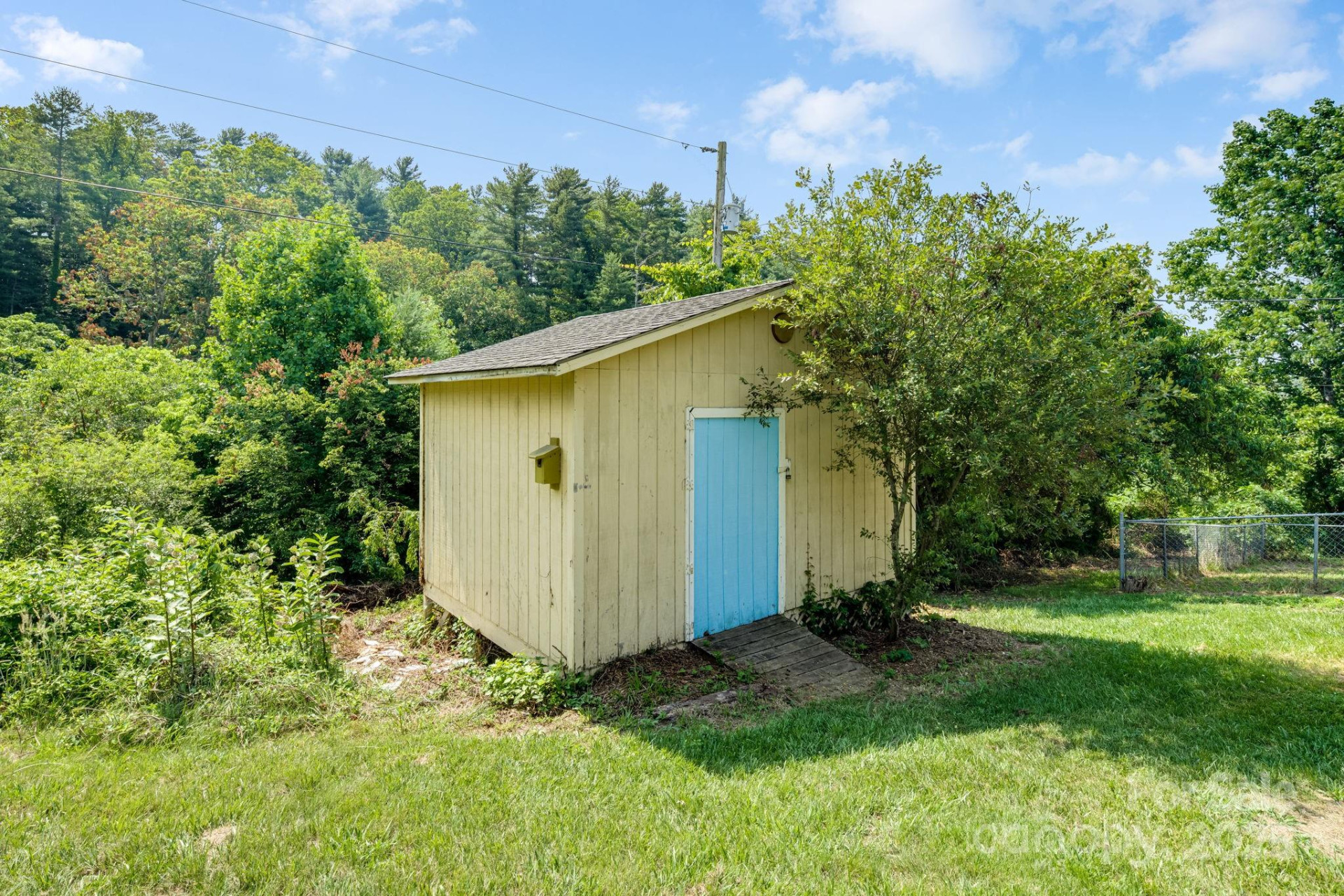 1360 Jupiter Road - Photo 32