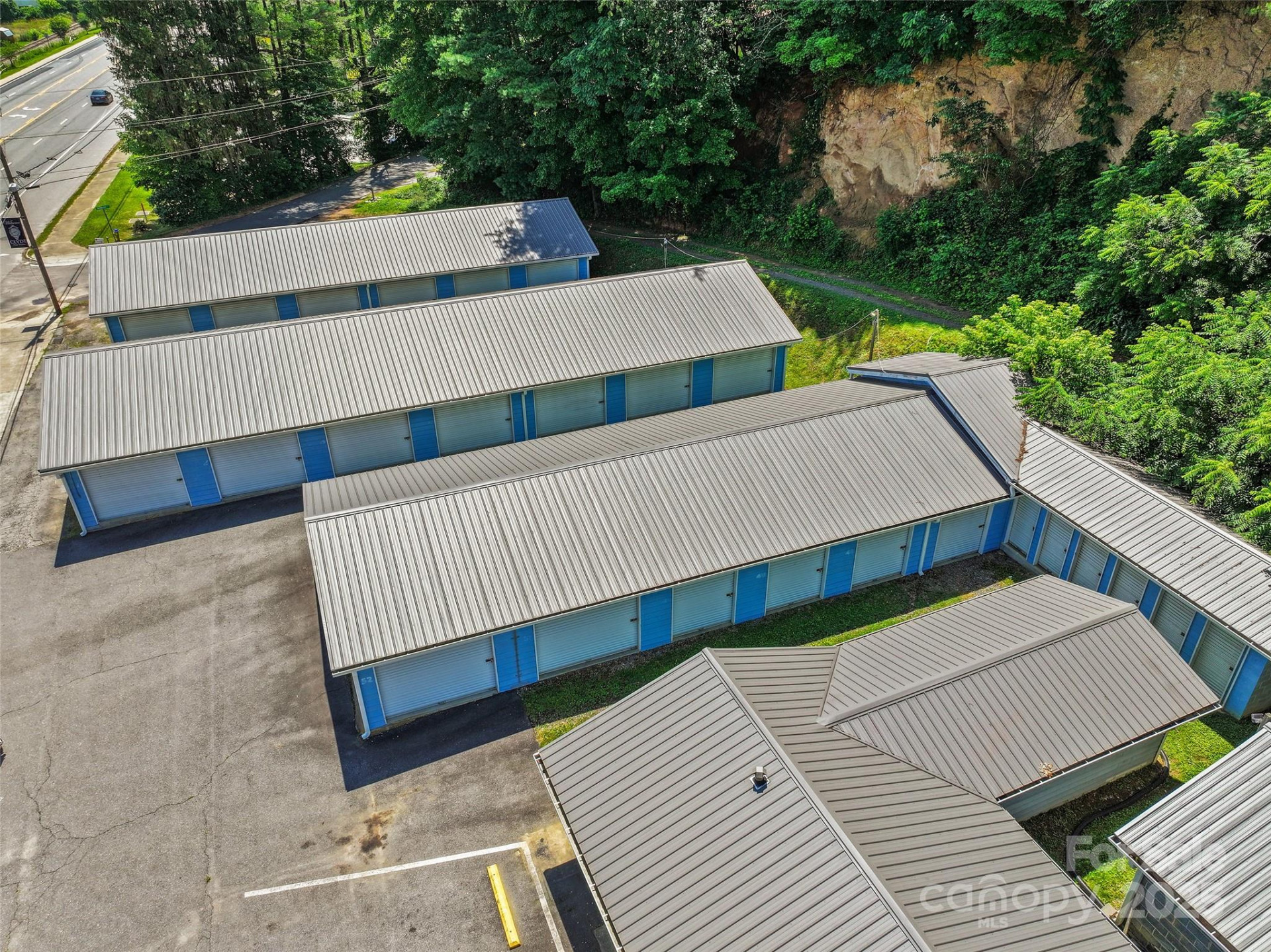 8275 Carolina Boulevard - Photo 20