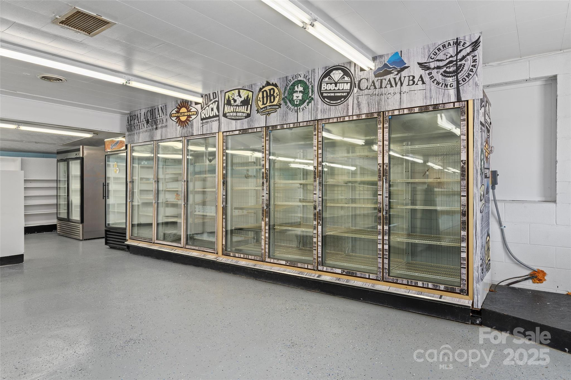 8275 Carolina Boulevard - Photo 27