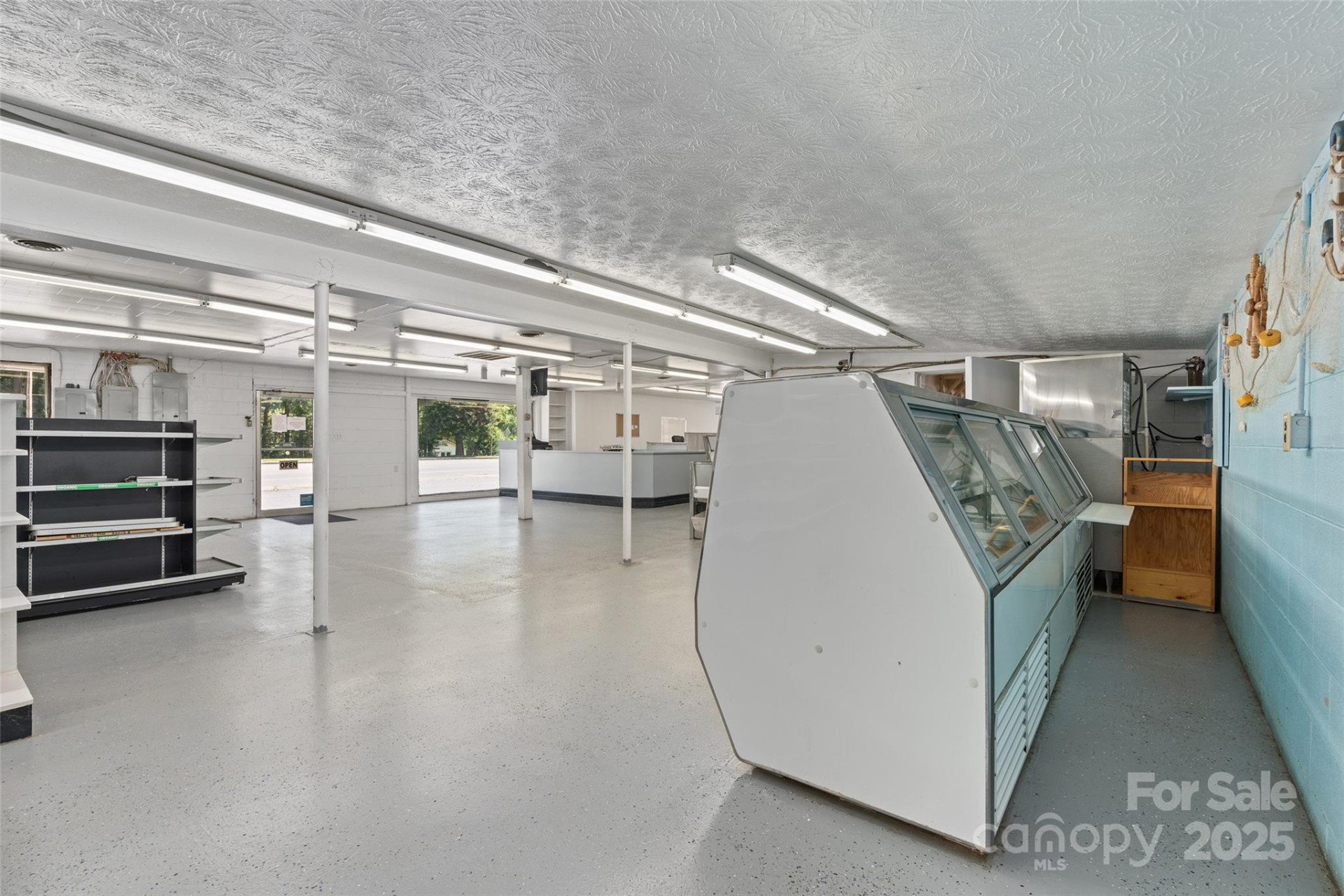 8275 Carolina Boulevard - Photo 29