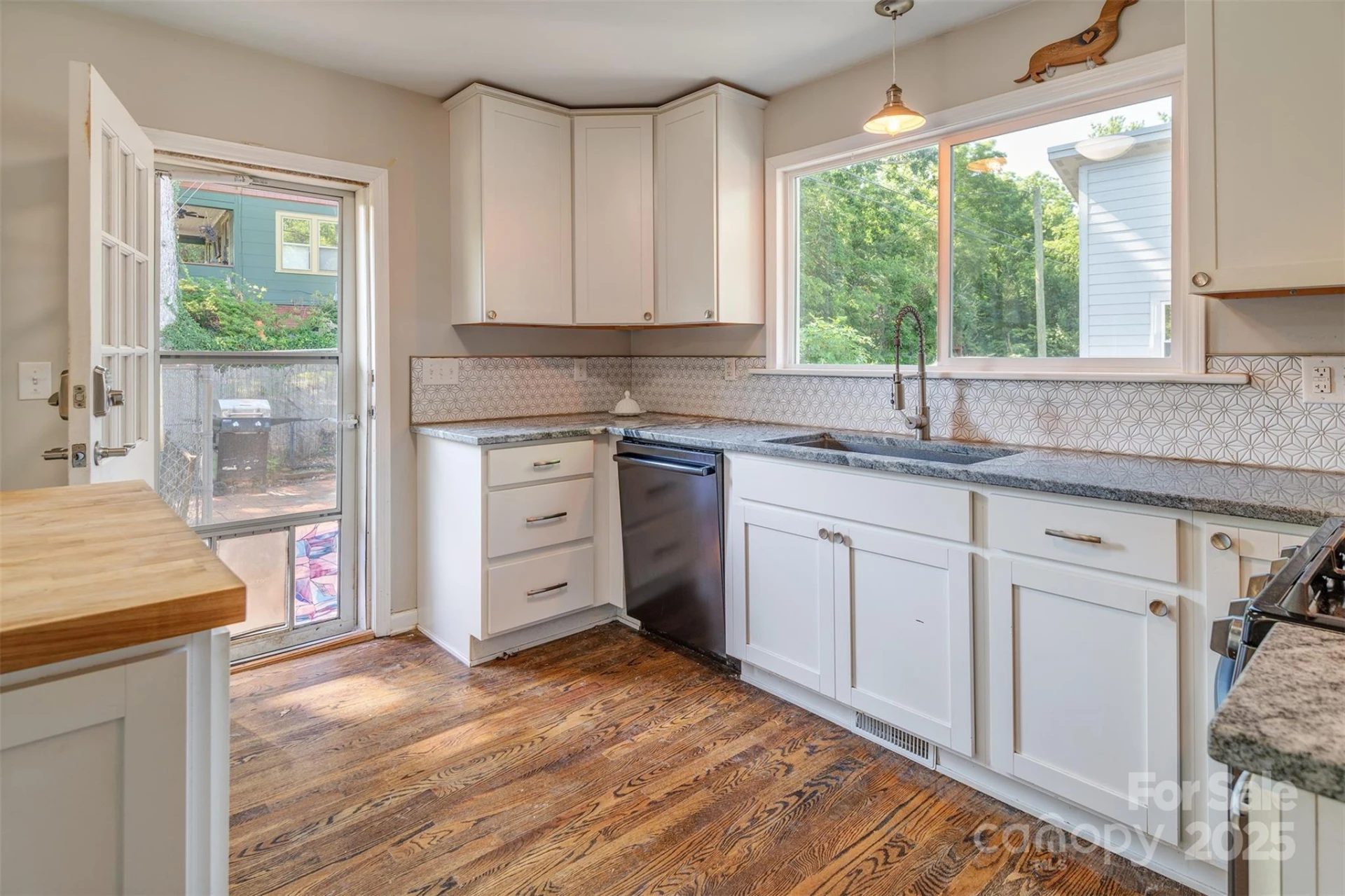 34 Vandalia Avenue - Photo 12
