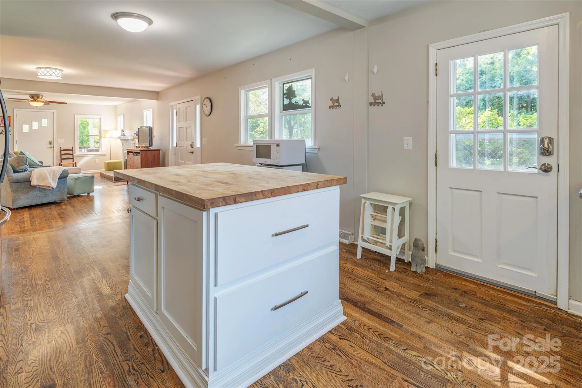 34 Vandalia Avenue - Photo 13