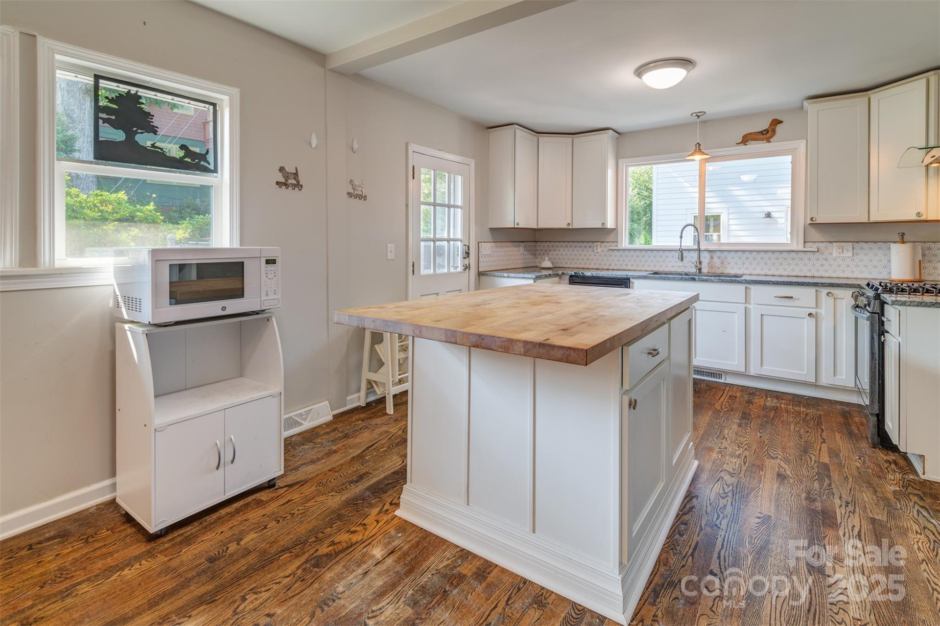 34 Vandalia Avenue - Photo 8