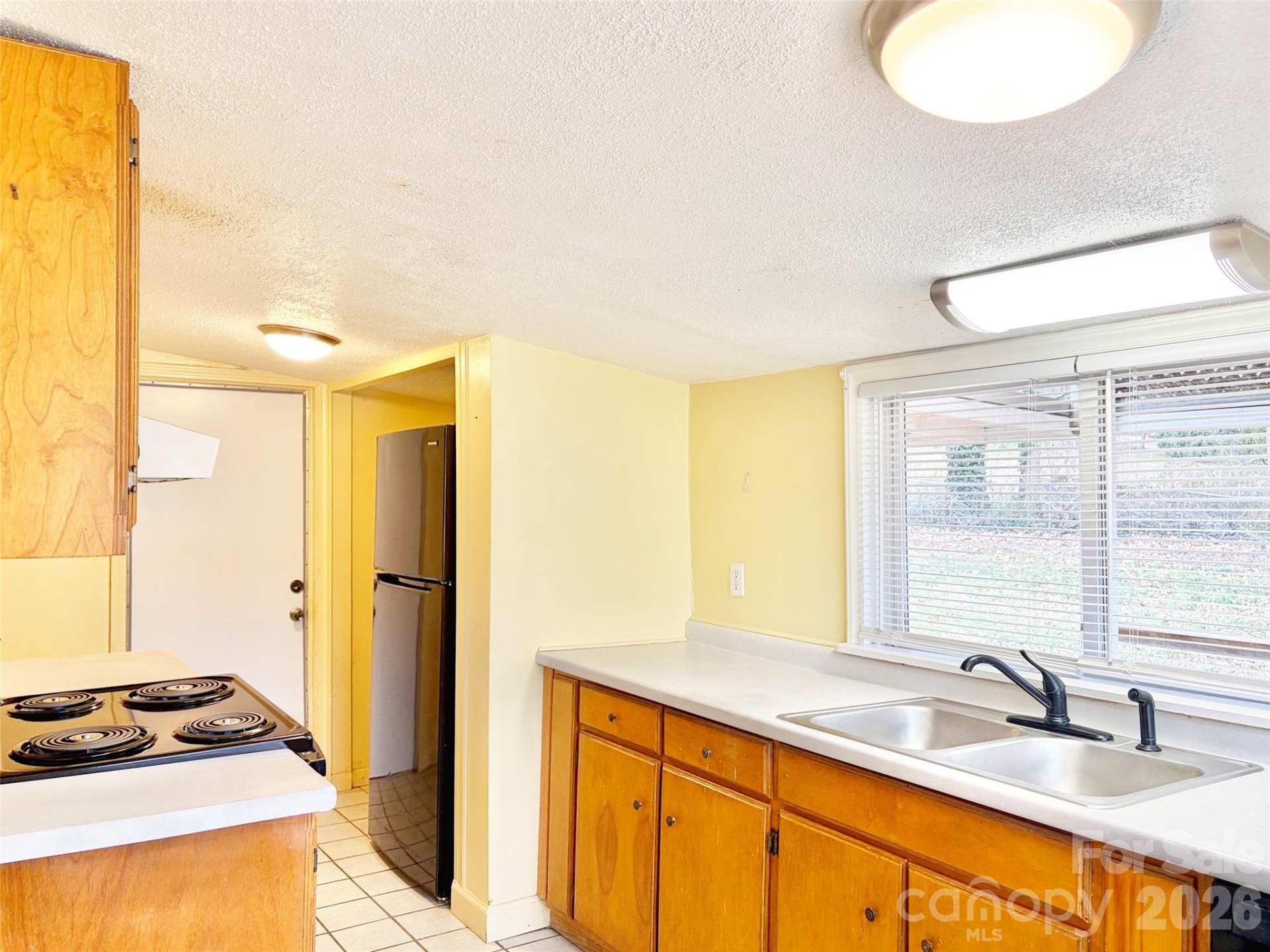 20 Spring Drive - Photo 11