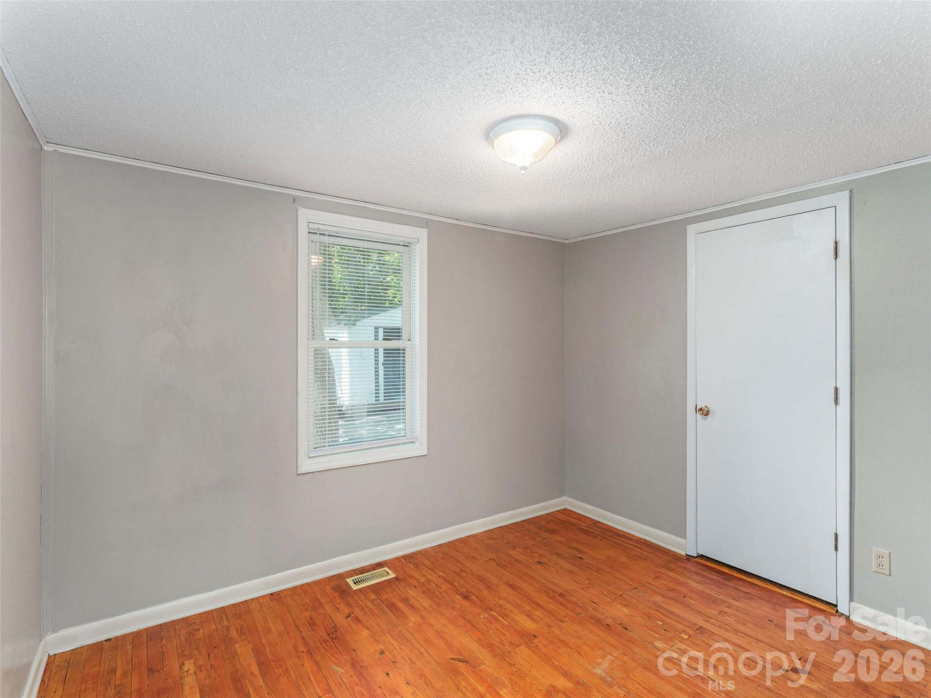 20 Spring Drive - Photo 16