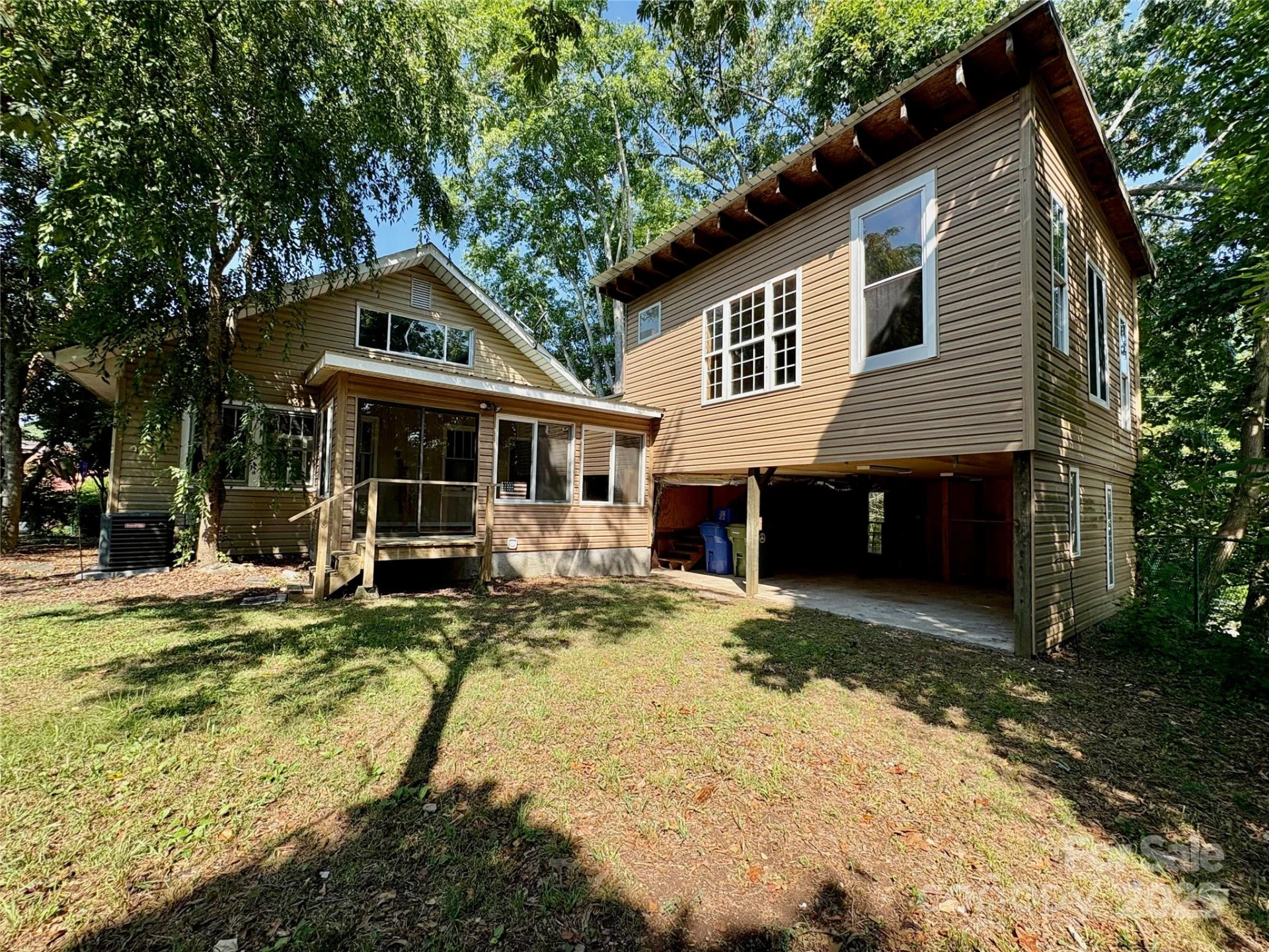 40 Brownwood Avenue - Photo 2
