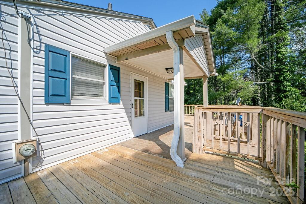 169 Montview Circle - Photo 14