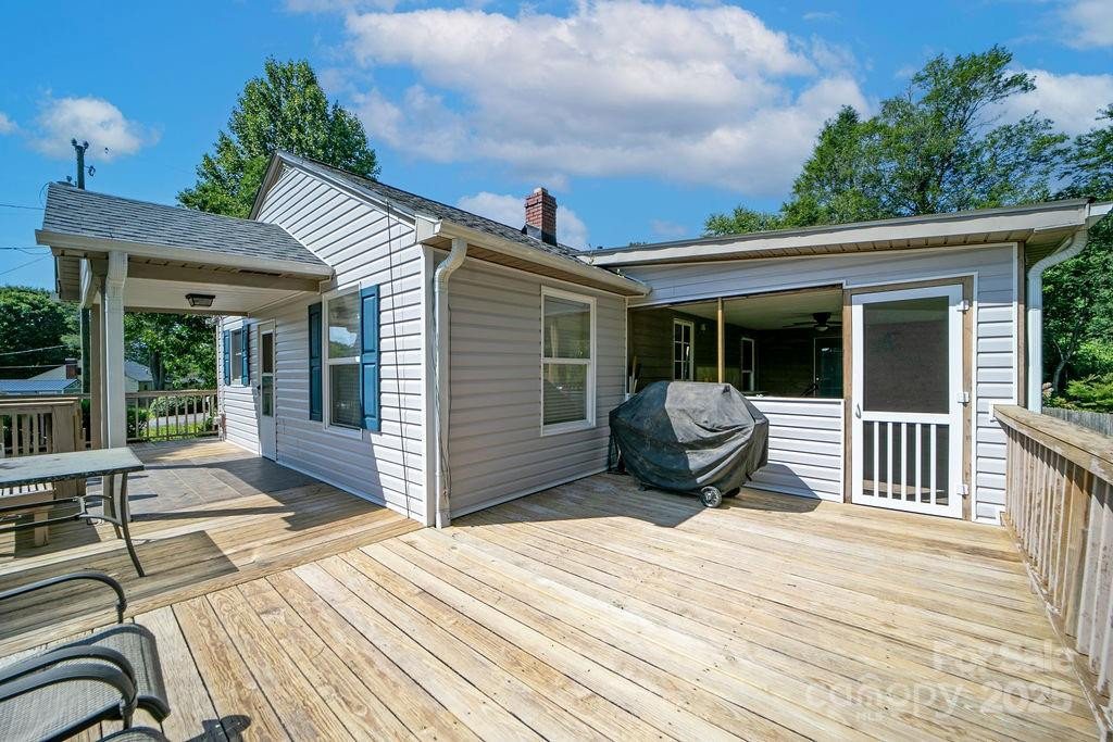 169 Montview Circle - Photo 15