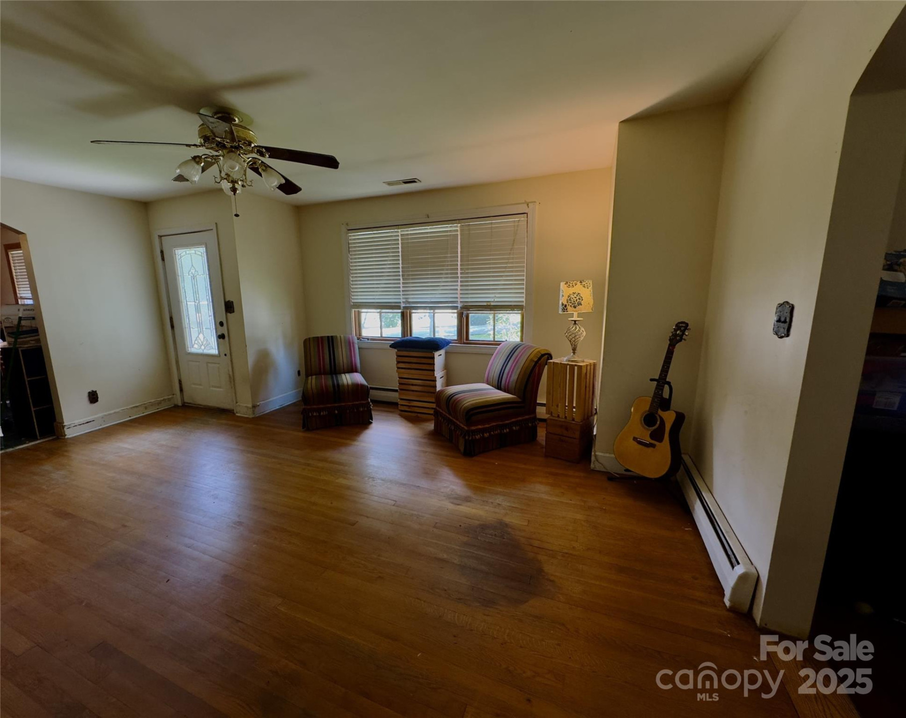 169 Montview Circle - Photo 3