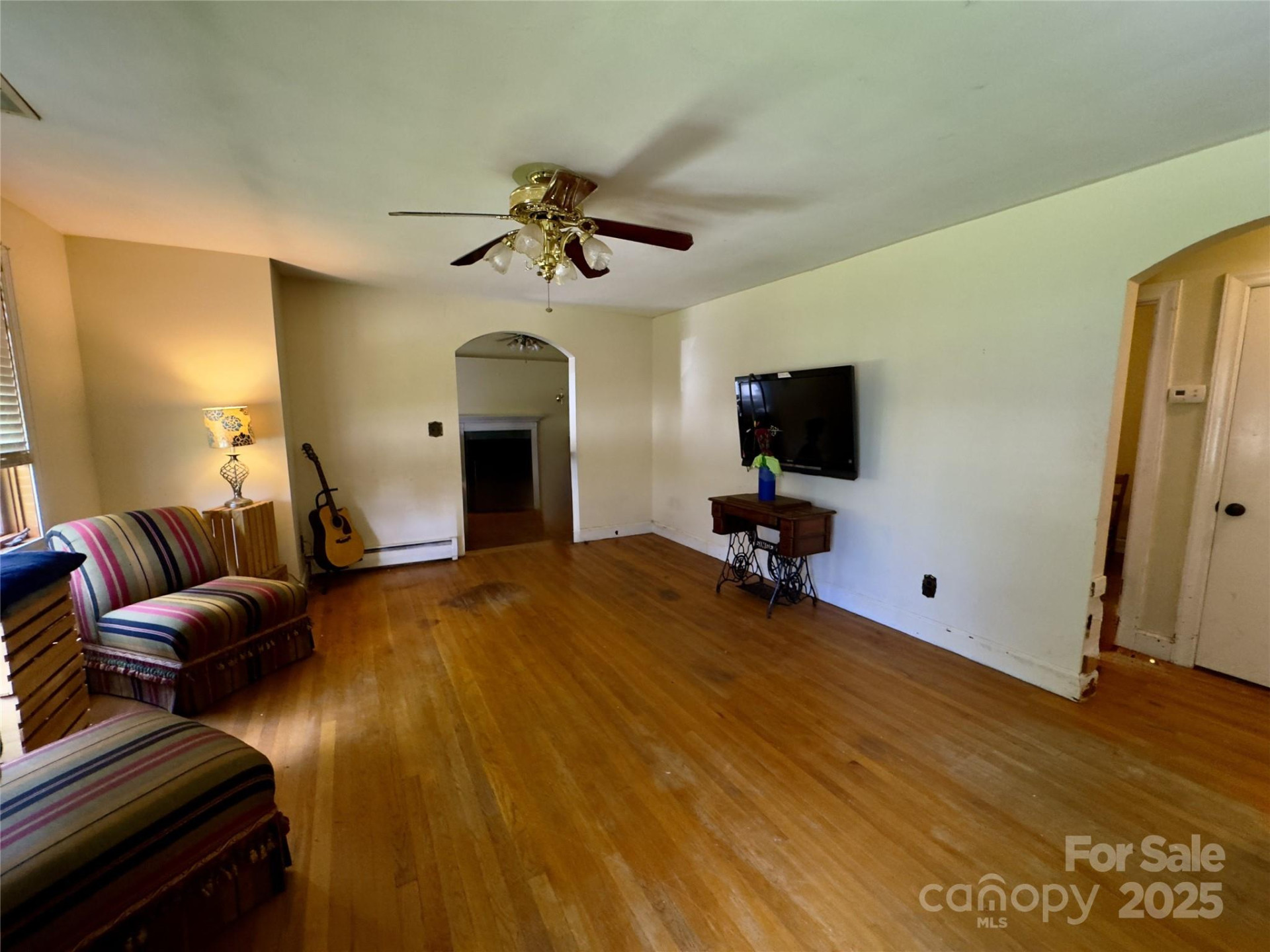 169 Montview Circle - Photo 4