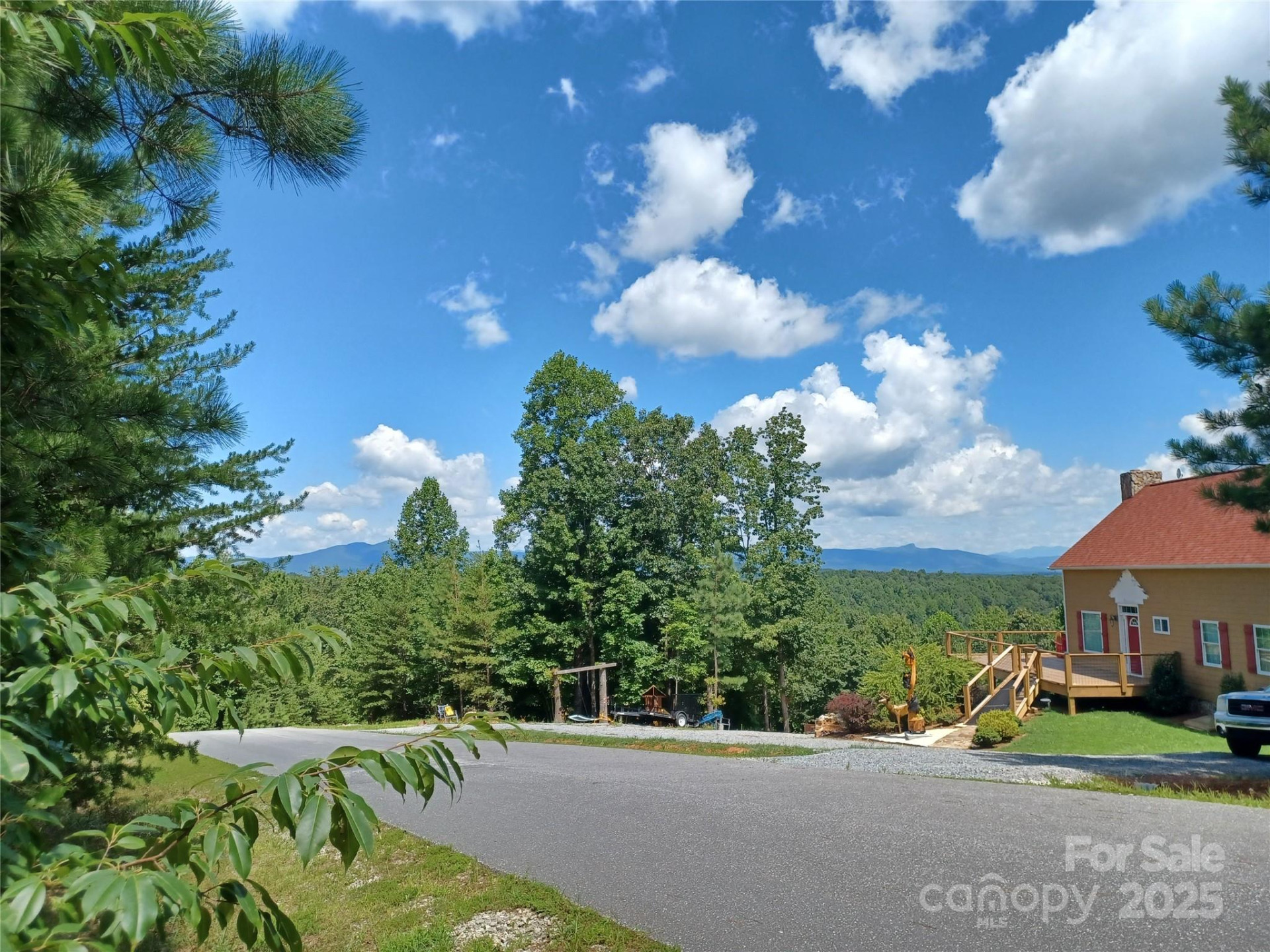 31 Hull Avenue - Photo 8