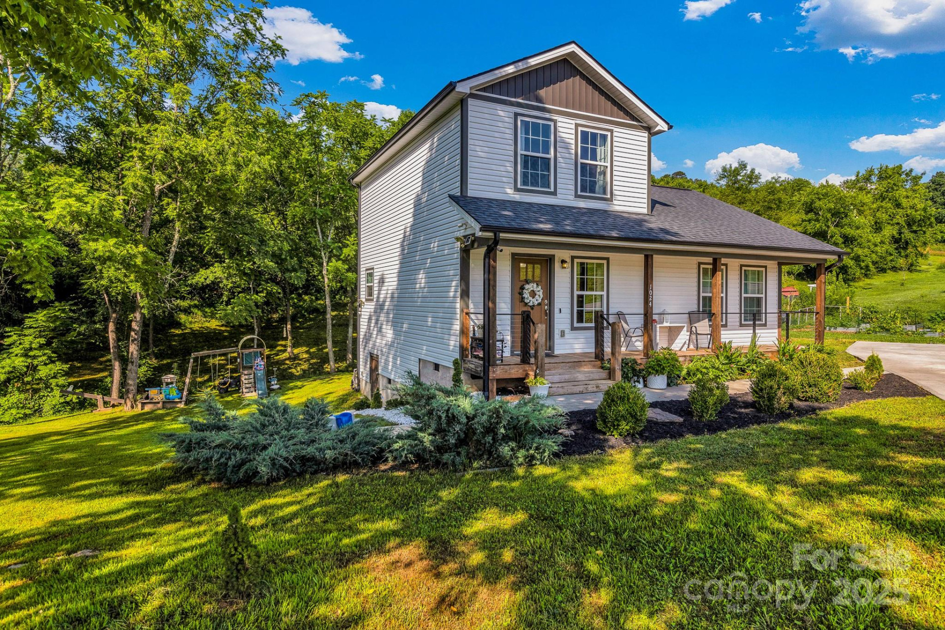 1024 Bear Creek Road - Photo 3