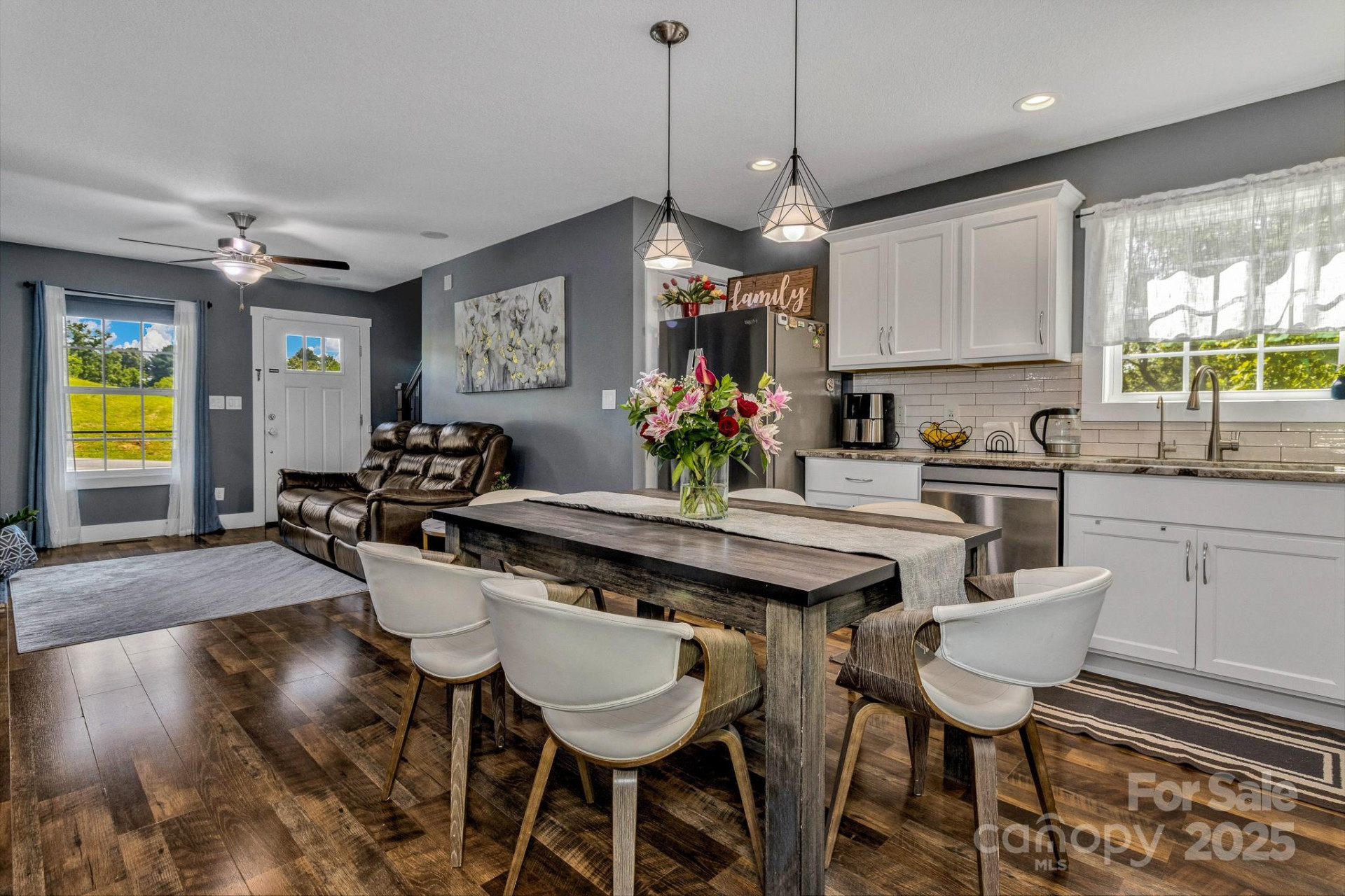 1024 Bear Creek Road - Photo 8