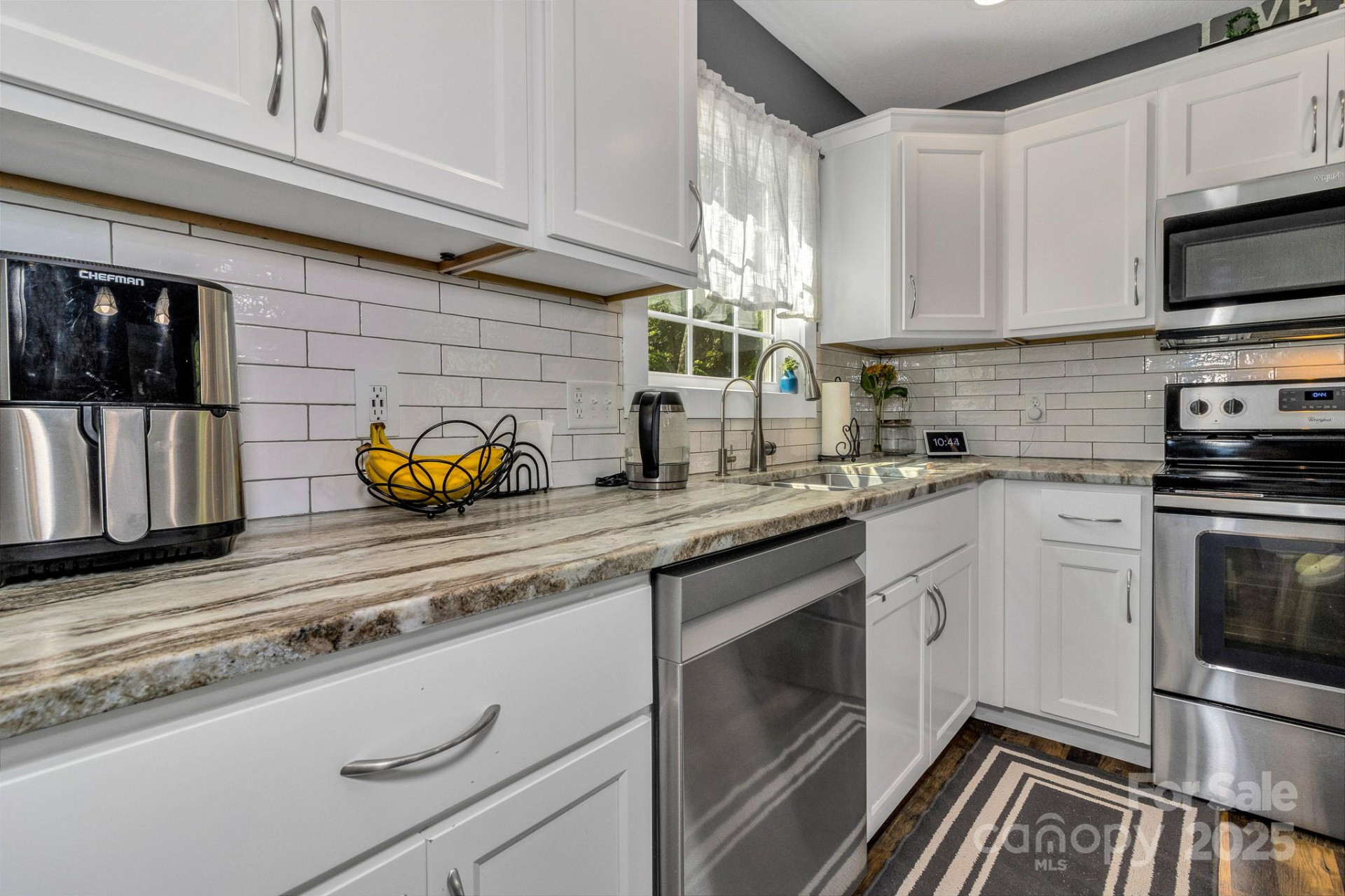 1024 Bear Creek Road - Photo 10