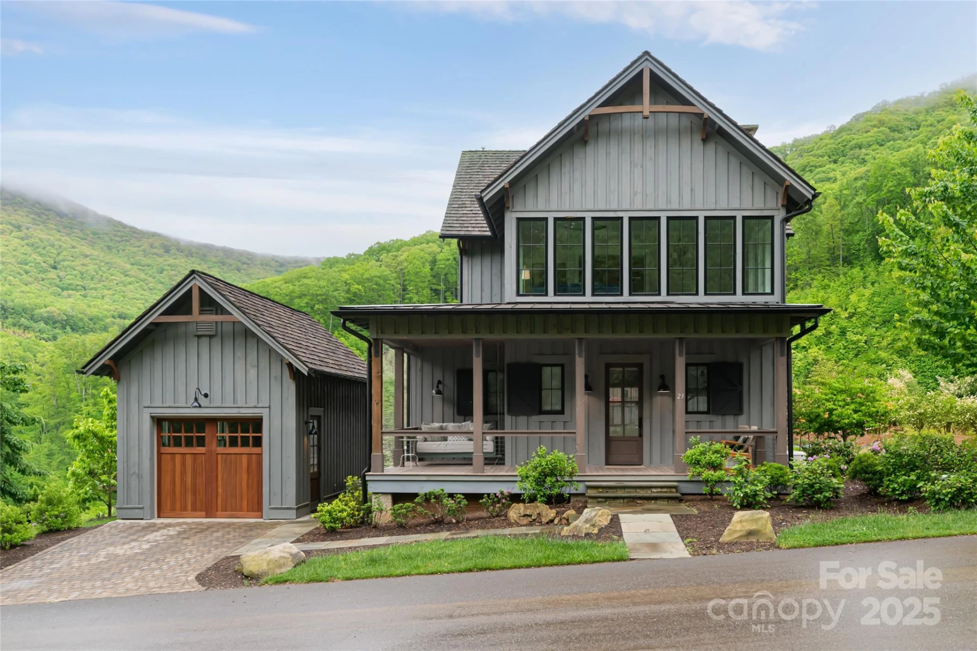 23 (#1) Lodestone Drive #412