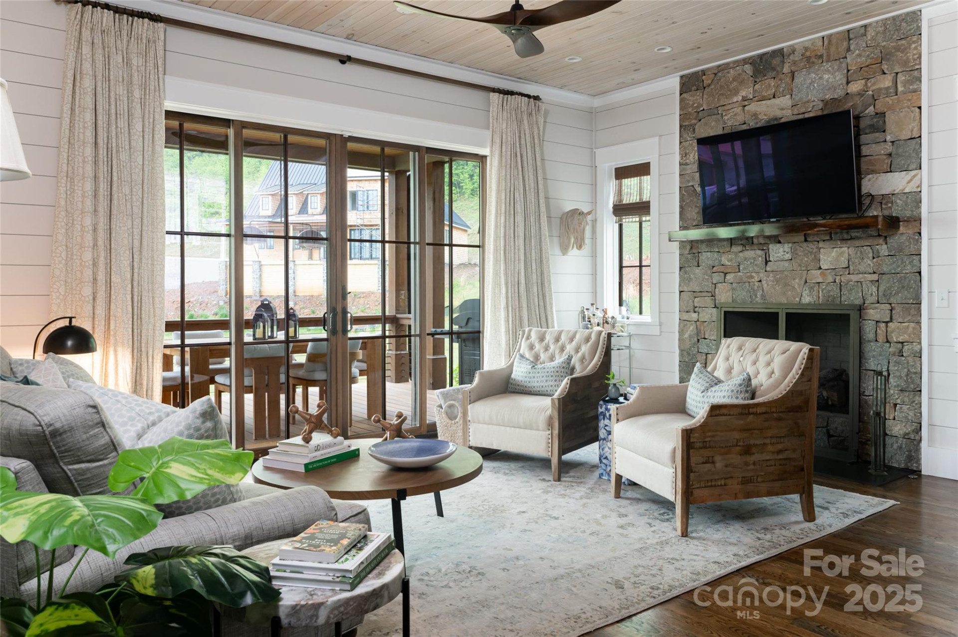 23 (#1) Lodestone Drive #412 - Photo 6