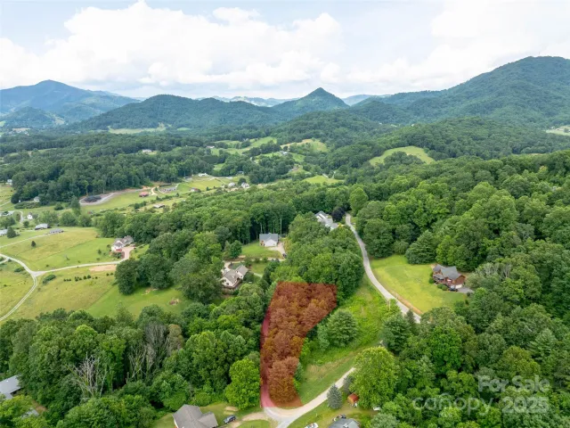 40 Sedgefield Place, Clyde, NC, 28721