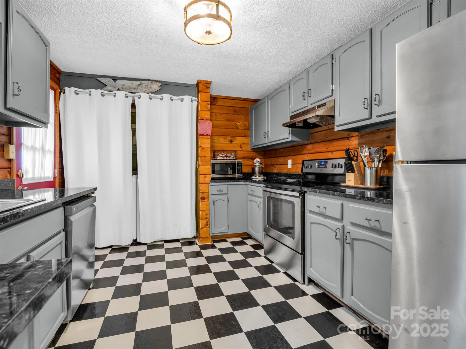 116 Chalet Road - Photo 14