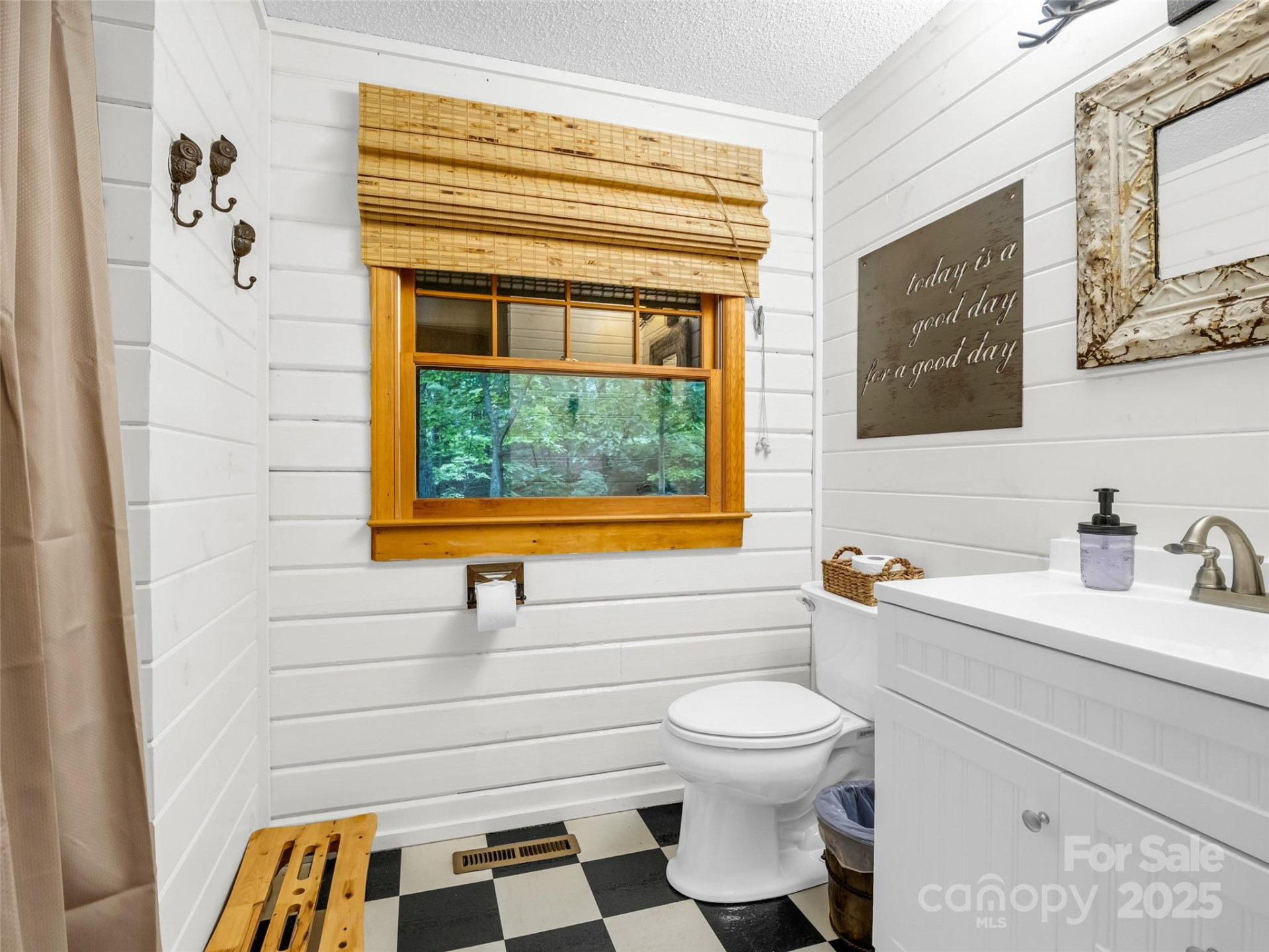 116 Chalet Road - Photo 23