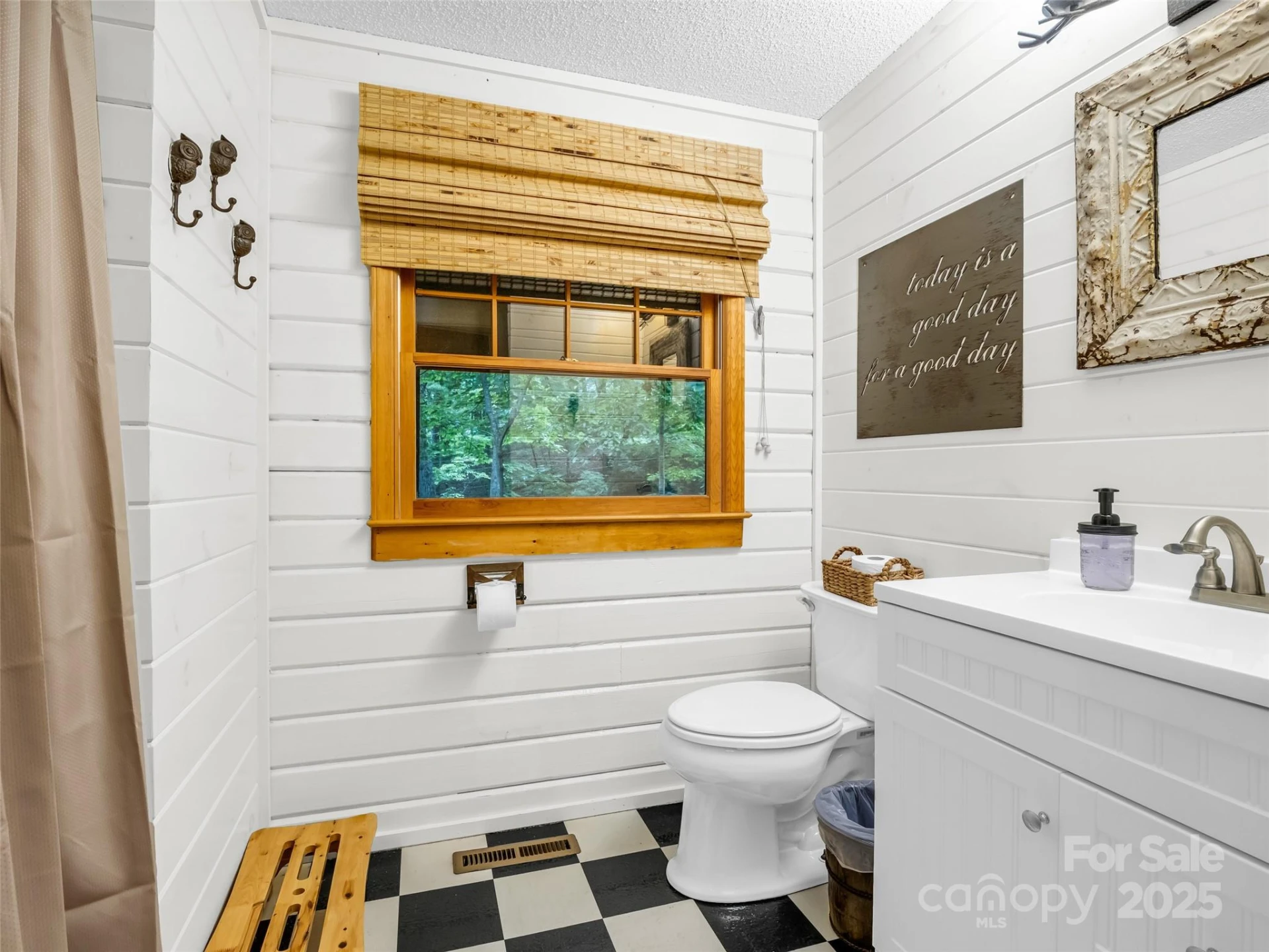 116 Chalet Road - Photo 23