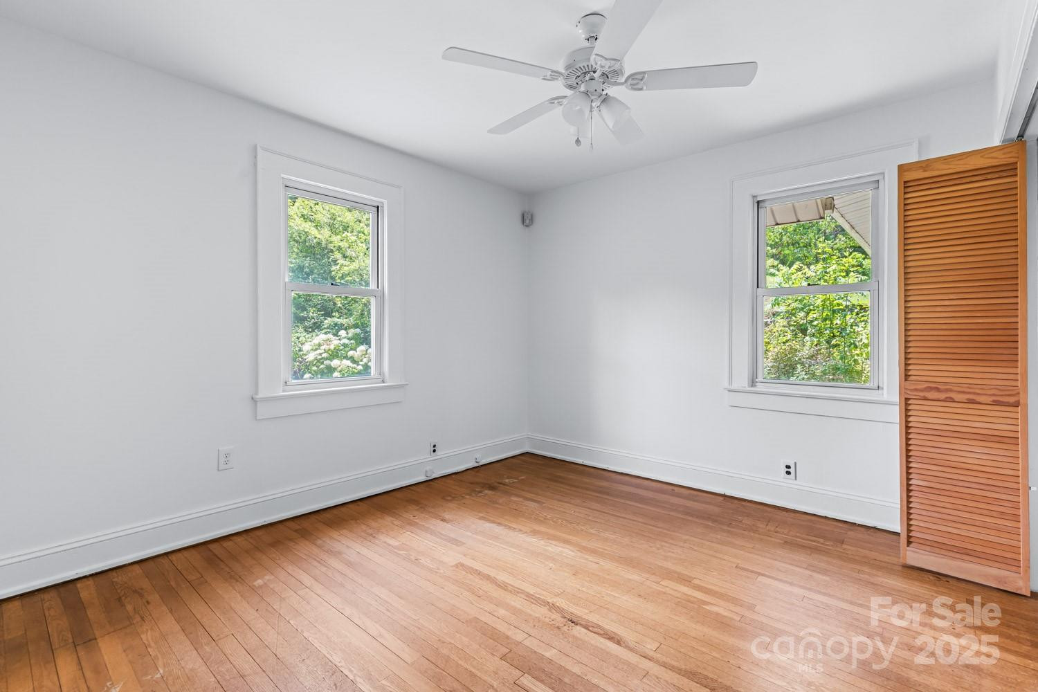 160 Mclean Road - Photo 7