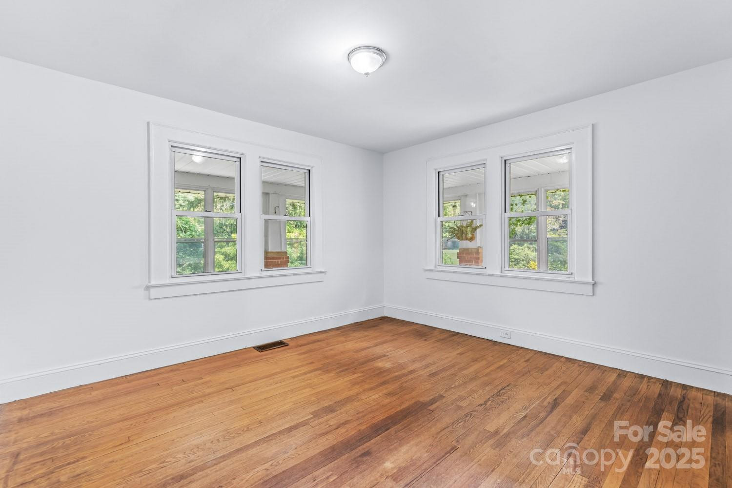 160 Mclean Road - Photo 8